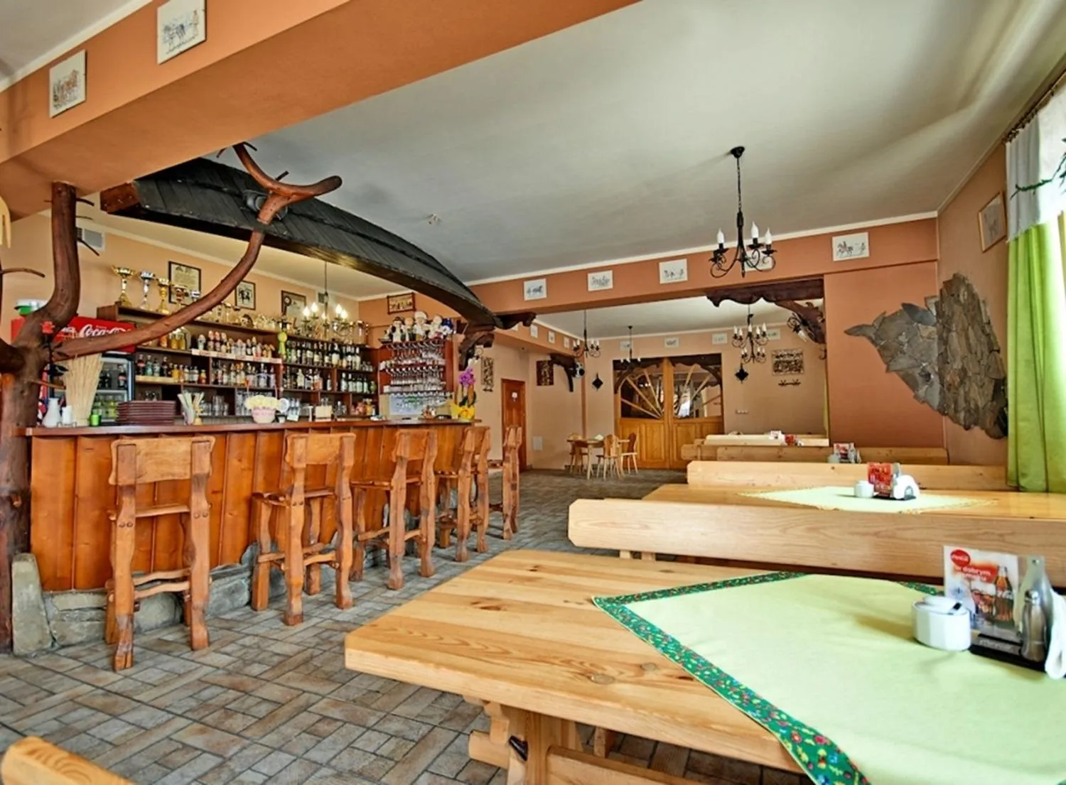 Restaurant/places to eat in Zajazd Teremulka