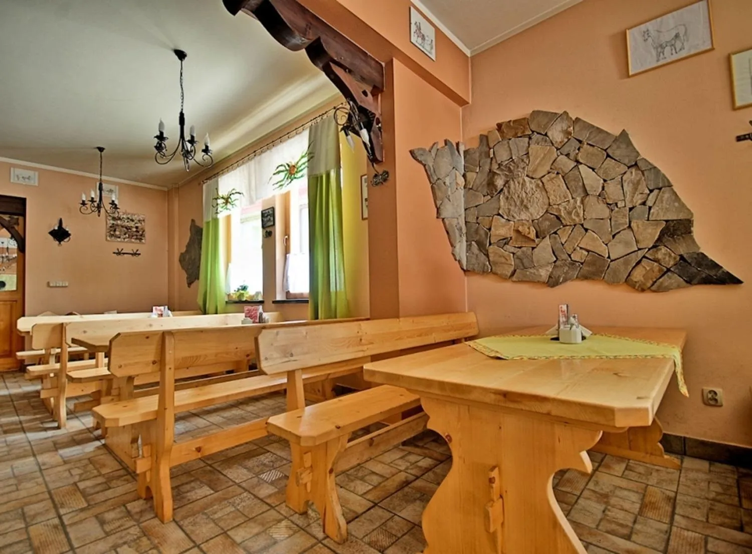 Restaurant/places to eat in Zajazd Teremulka