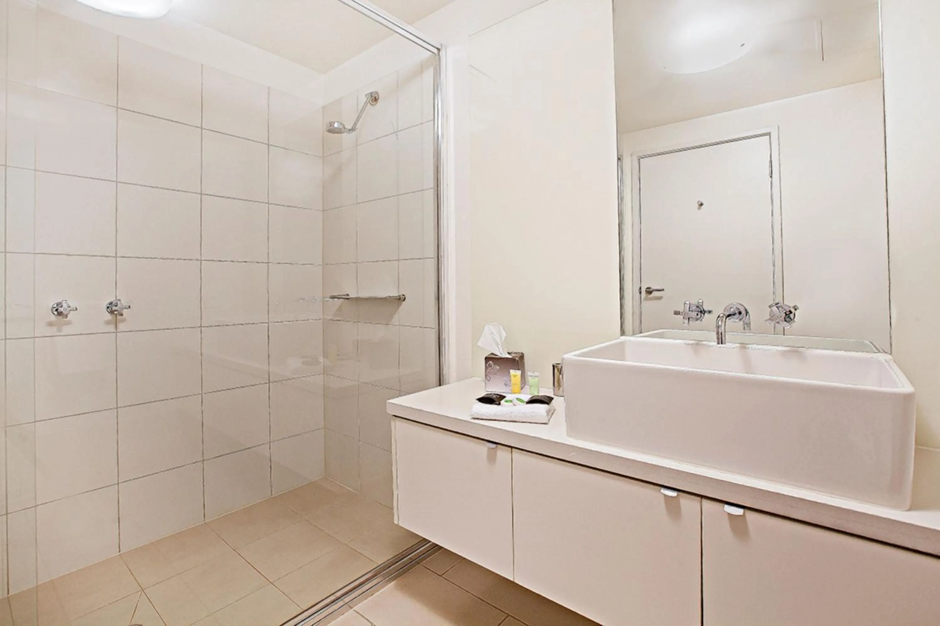 Shower in Waterfront Melbourne Apartments