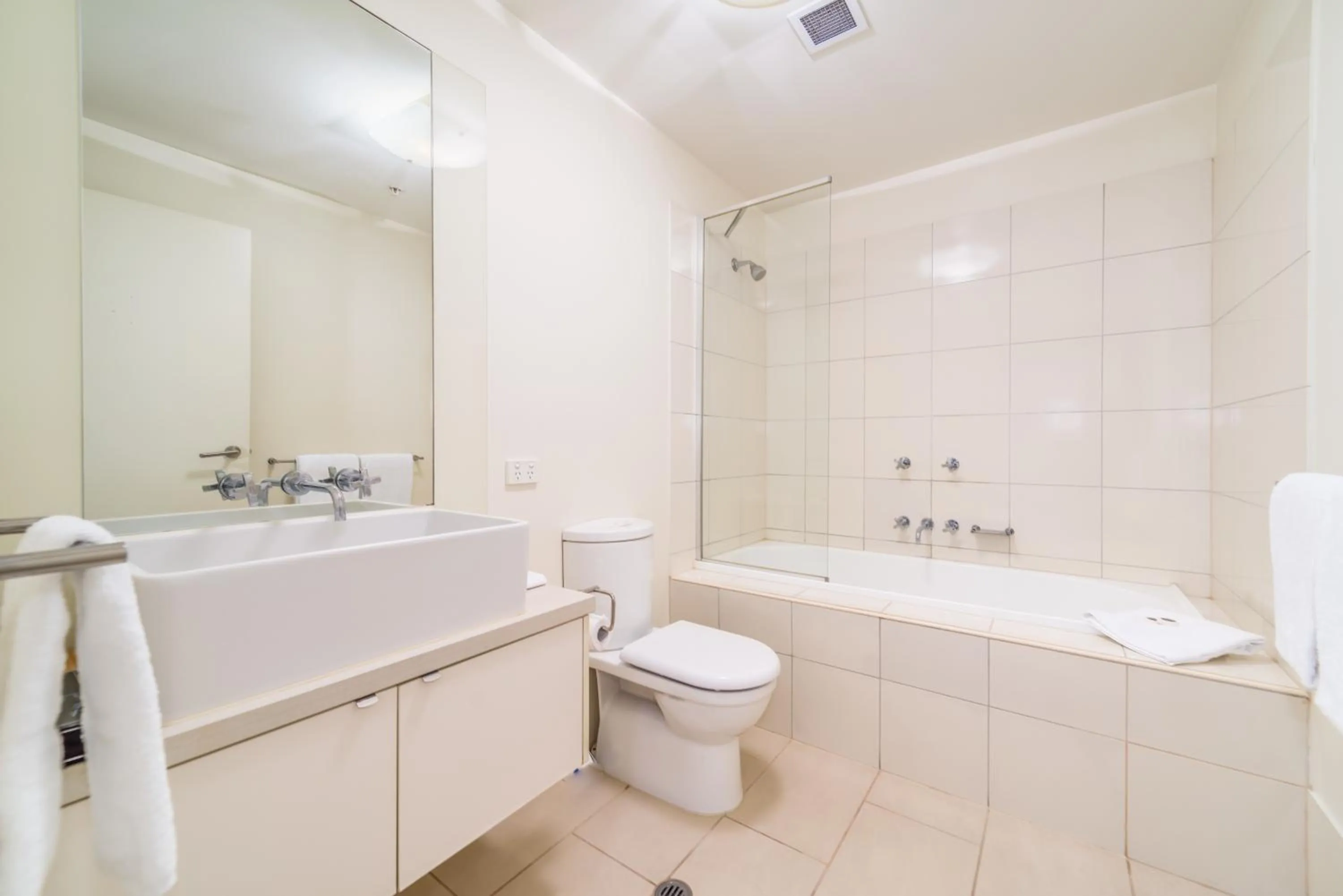 Bathroom in Waterfront Melbourne Apartments