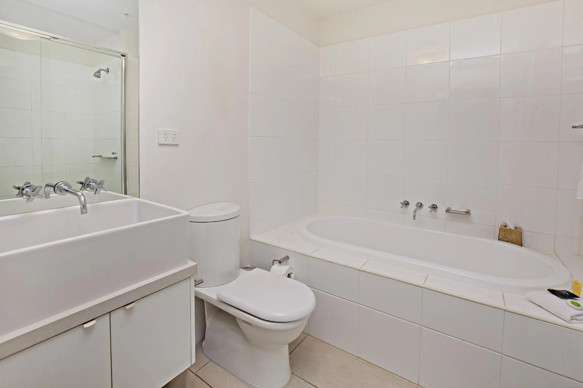 Bathroom in Waterfront Melbourne Apartments