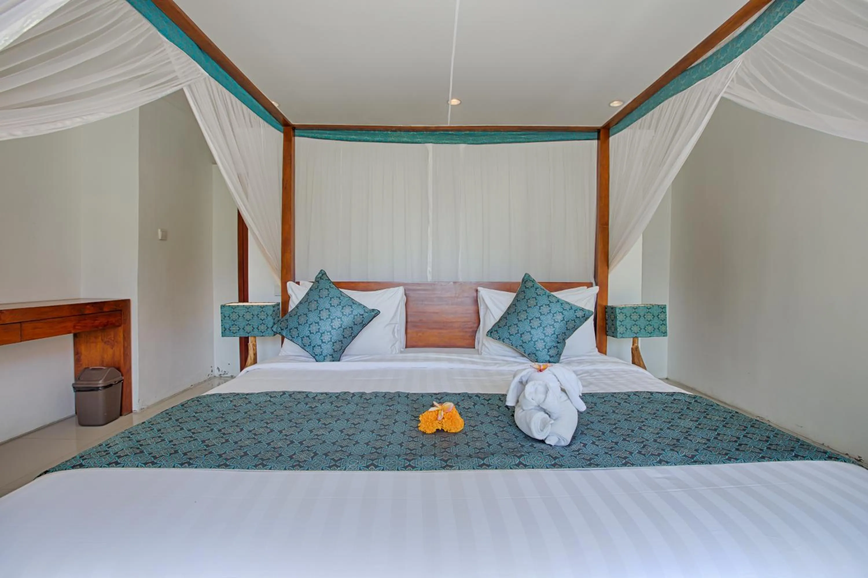 Bedroom, Bed in Amore Villas