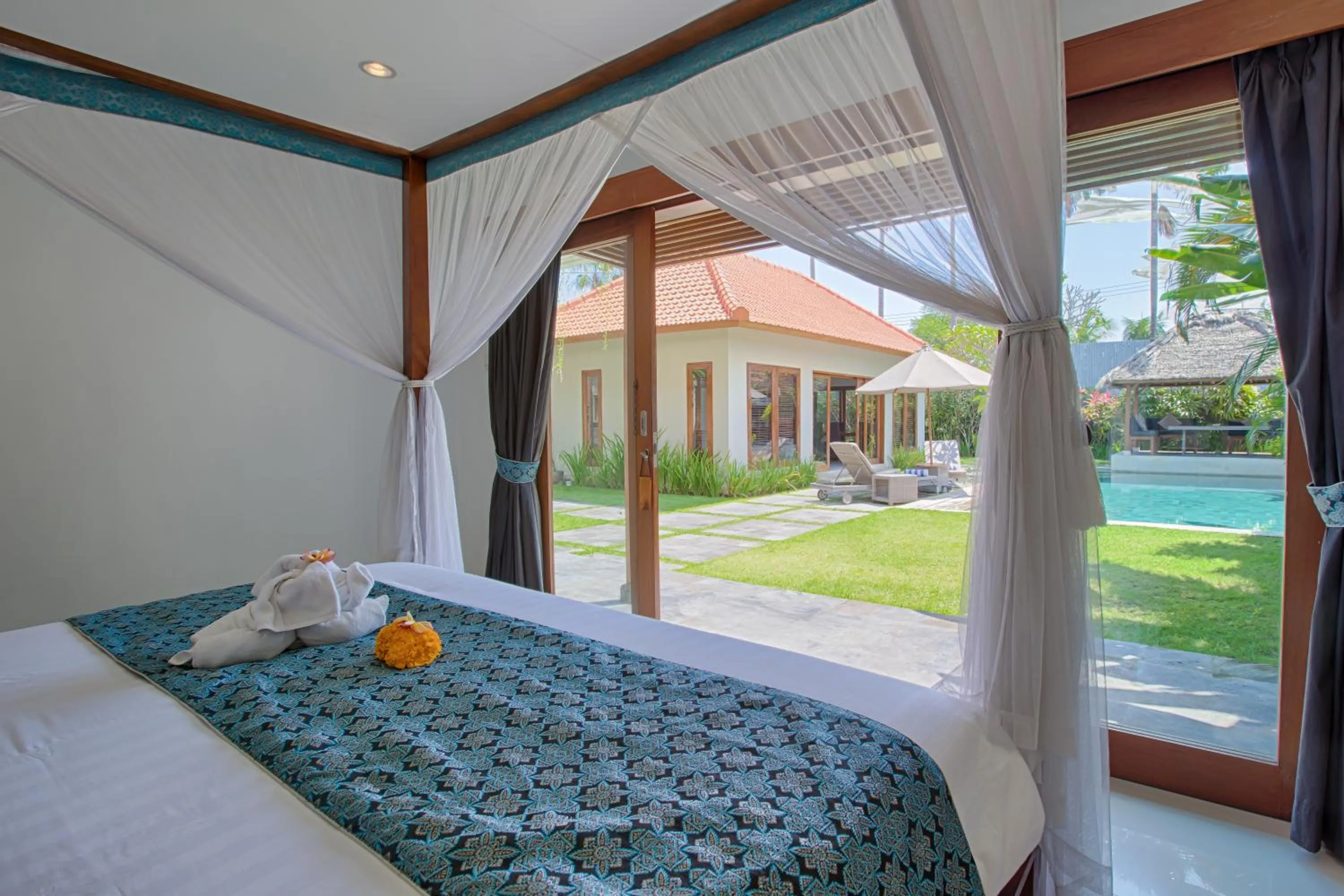 Bedroom, Bed in Amore Villas