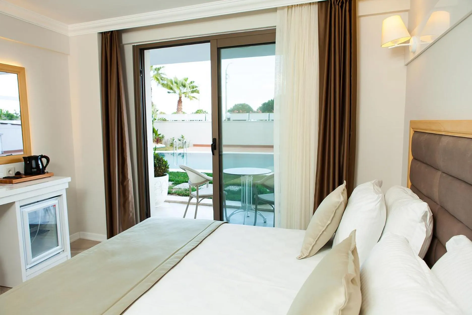 Bed in As Hotel Cesme