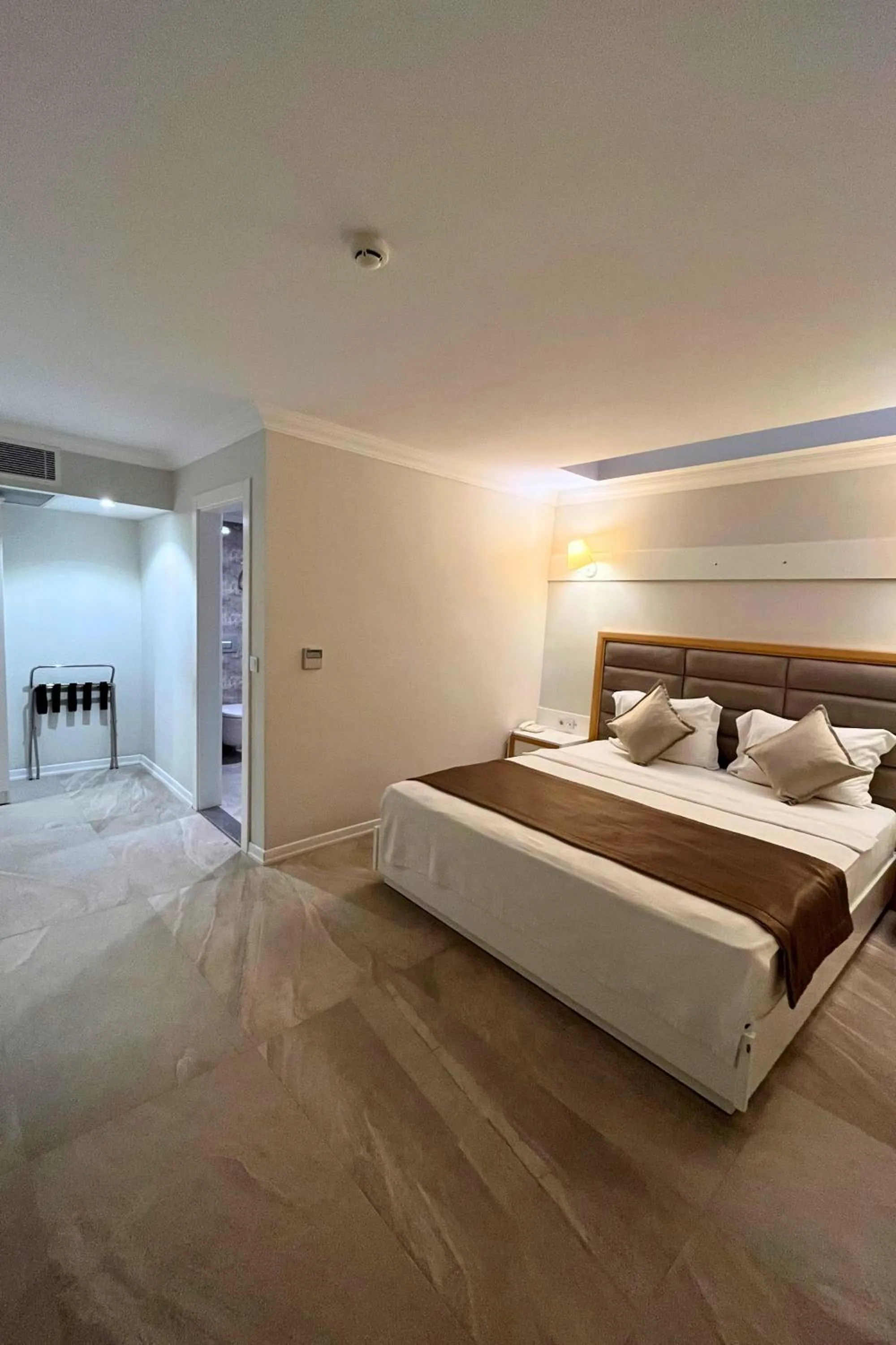 Bed in As Hotel Cesme