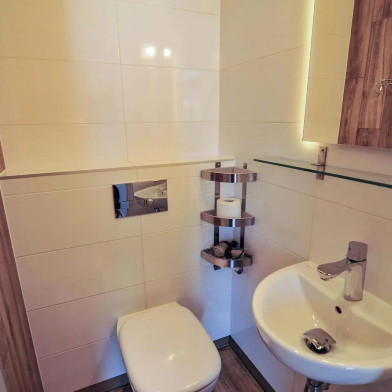 Shower in Willa Iskra