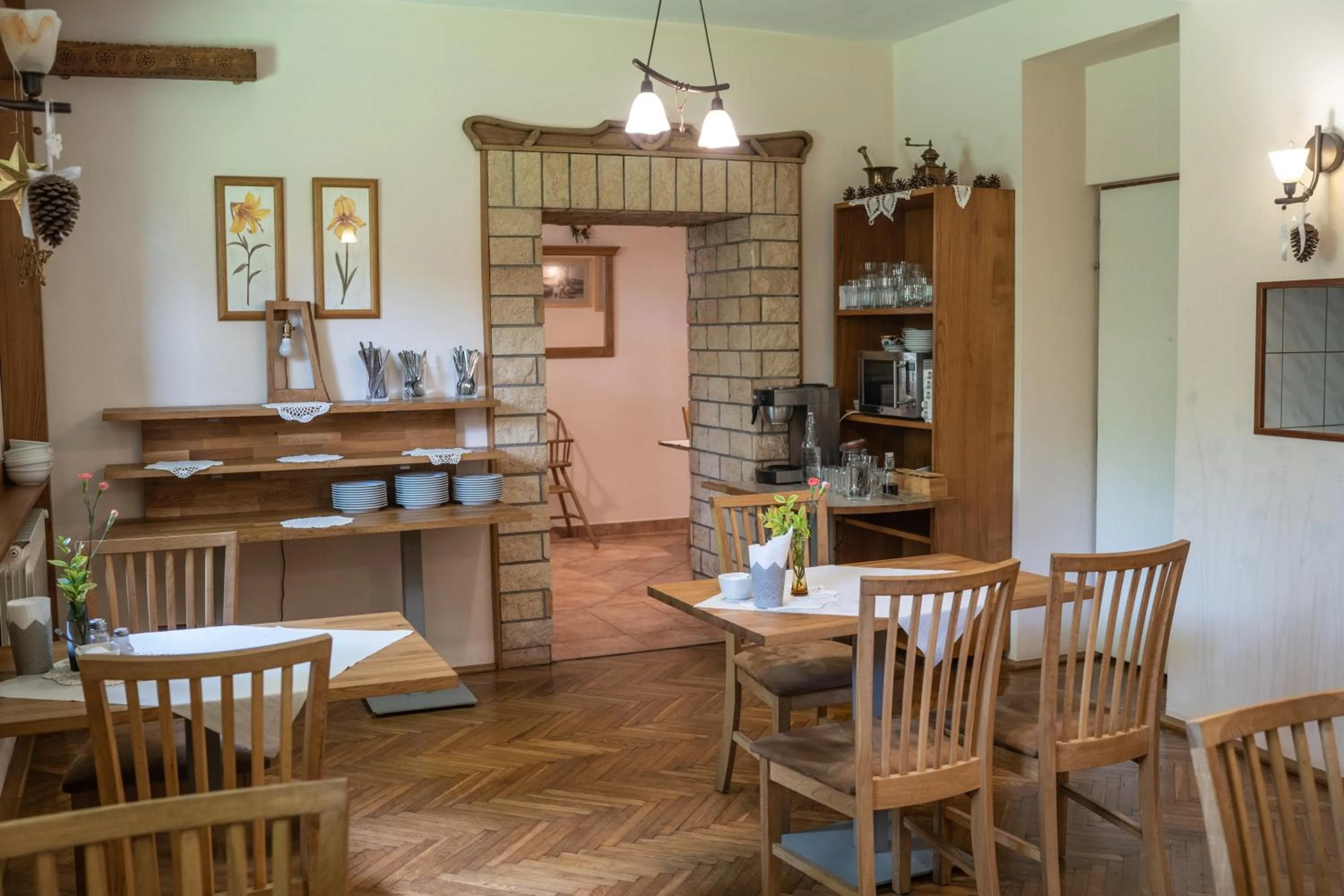 Decorative detail in Willa Iskra