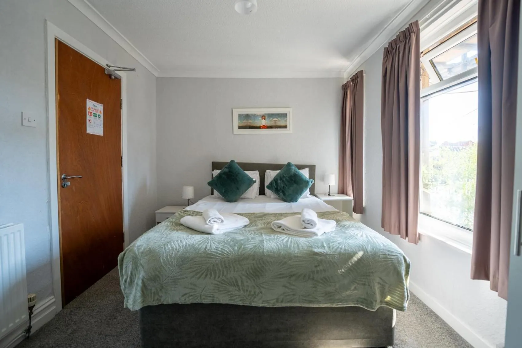 Bedroom, Bed in The Clifton Seafront Hotel