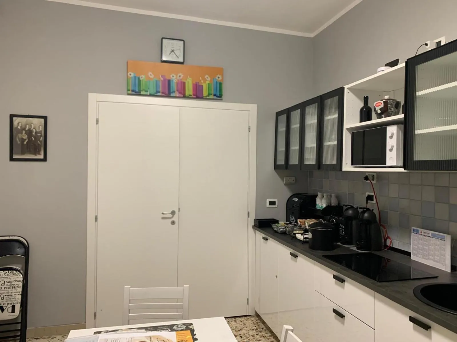 Kitchen or kitchenette in B&B Residence Armonia Sulmona