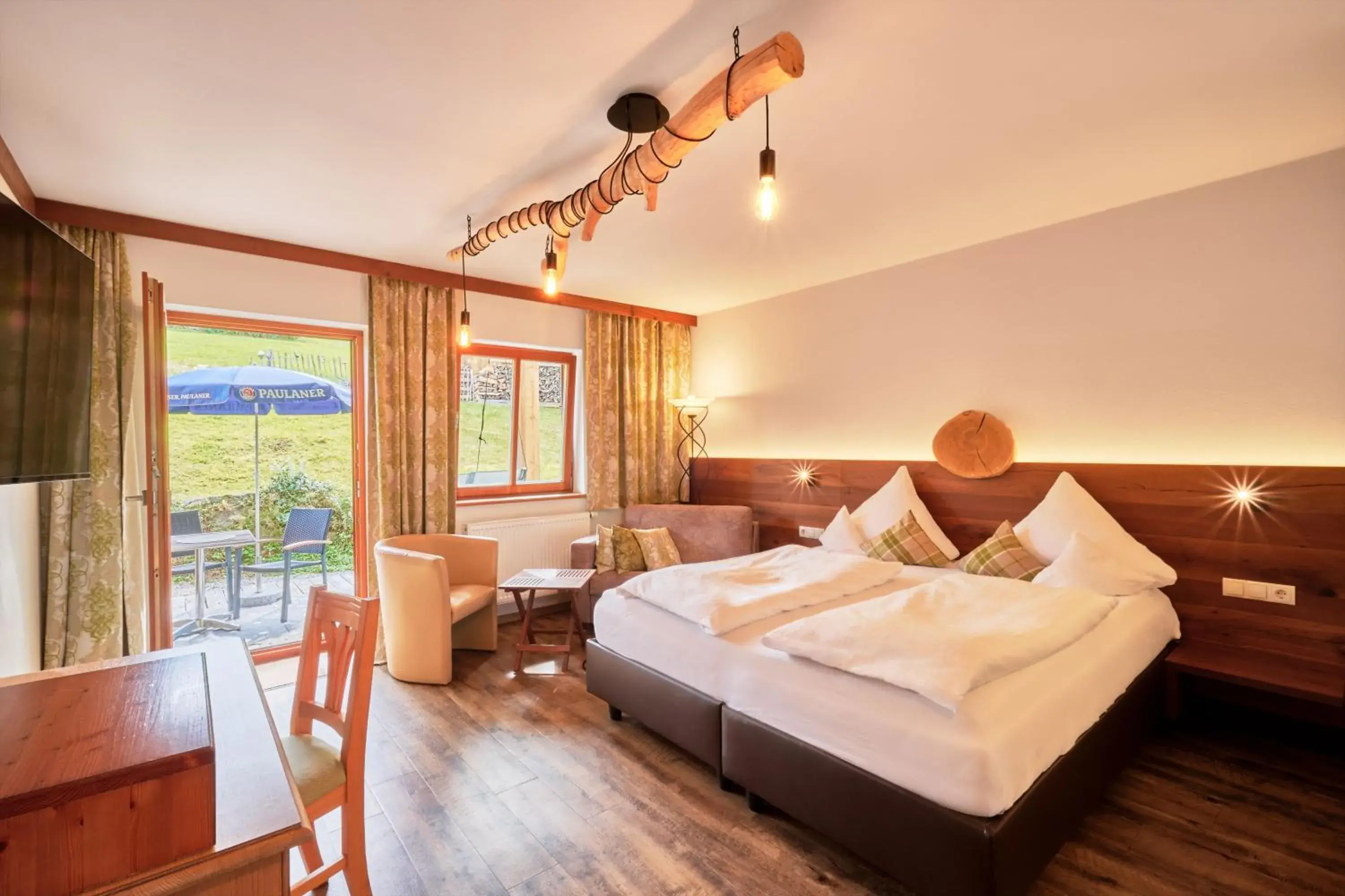 Deluxe Double Room in Landhotel Sportalm Deluxe Double Room in Landhotel Sportalm