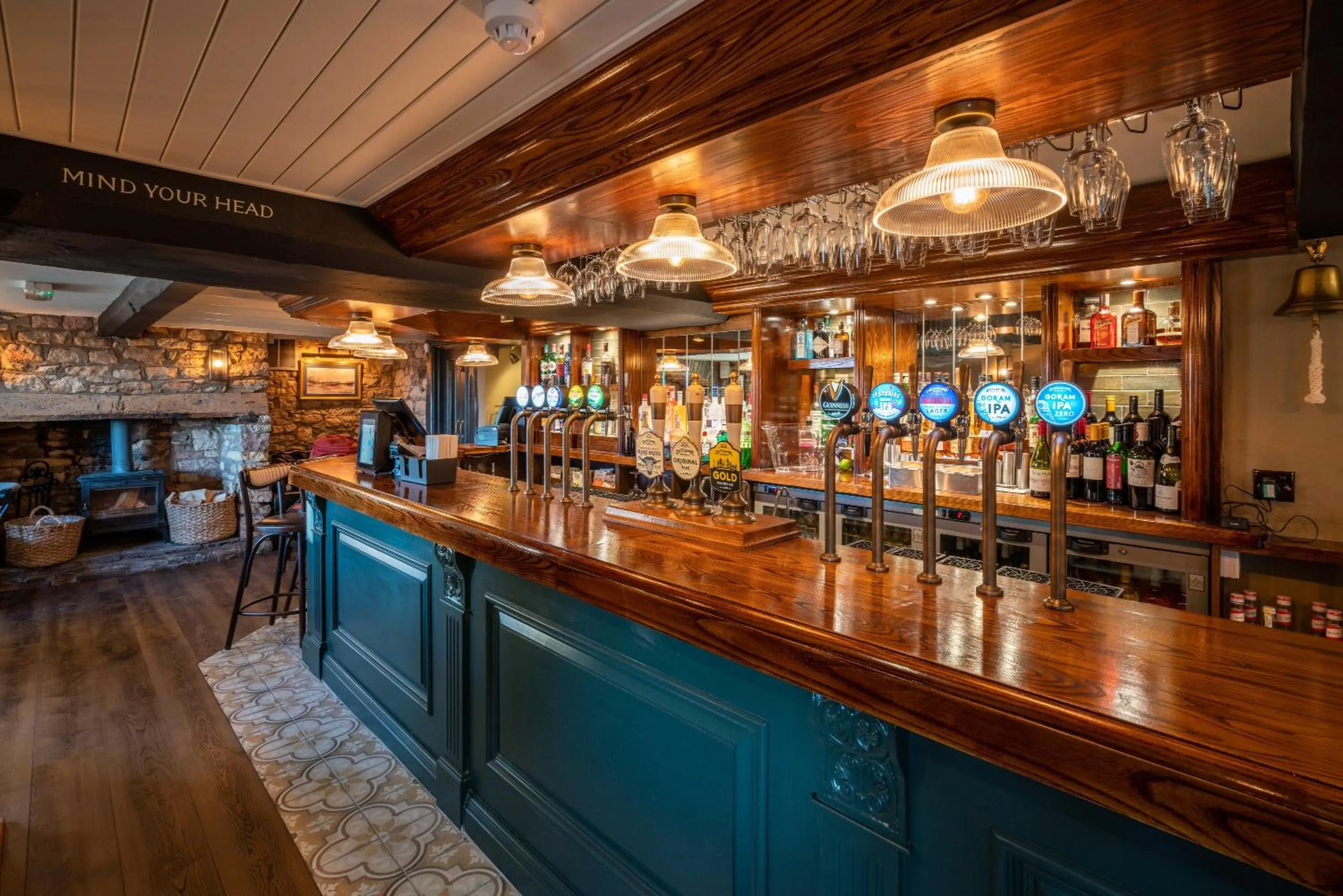 Lounge or bar in Bowl Inn