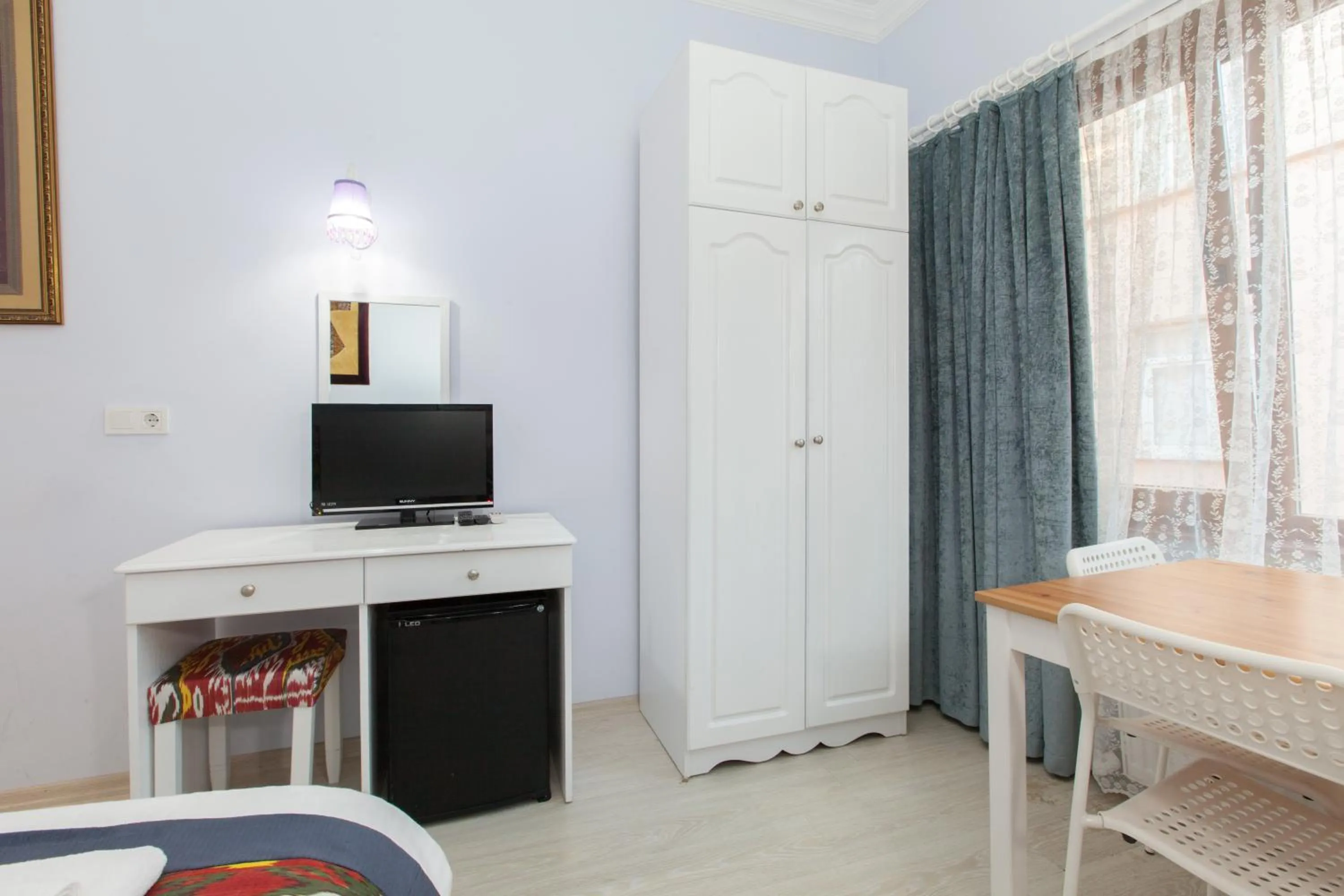 TV and multimedia in SUFI APART Otel