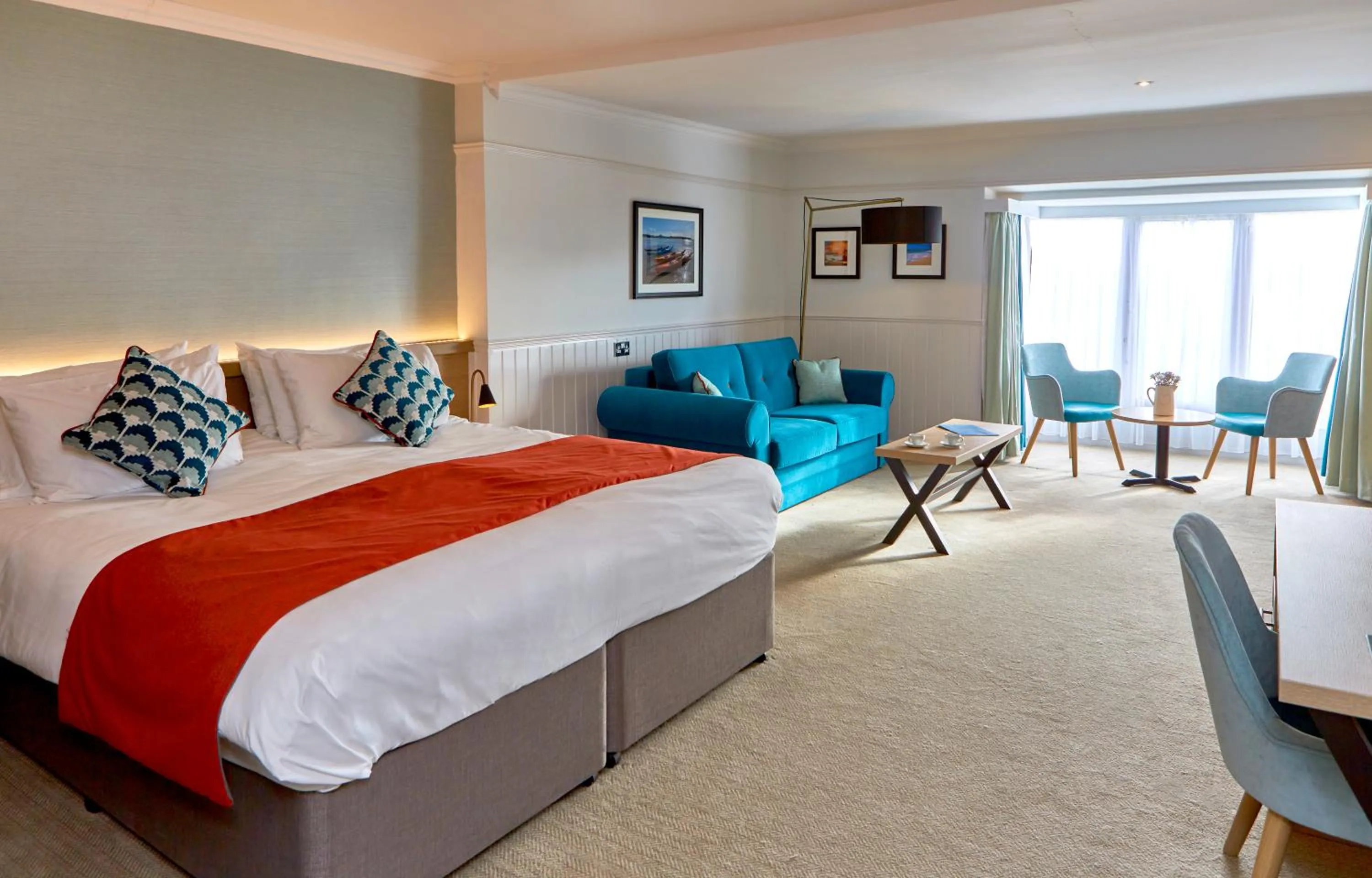 Bedroom, Bed in Trearddur Bay Hotel