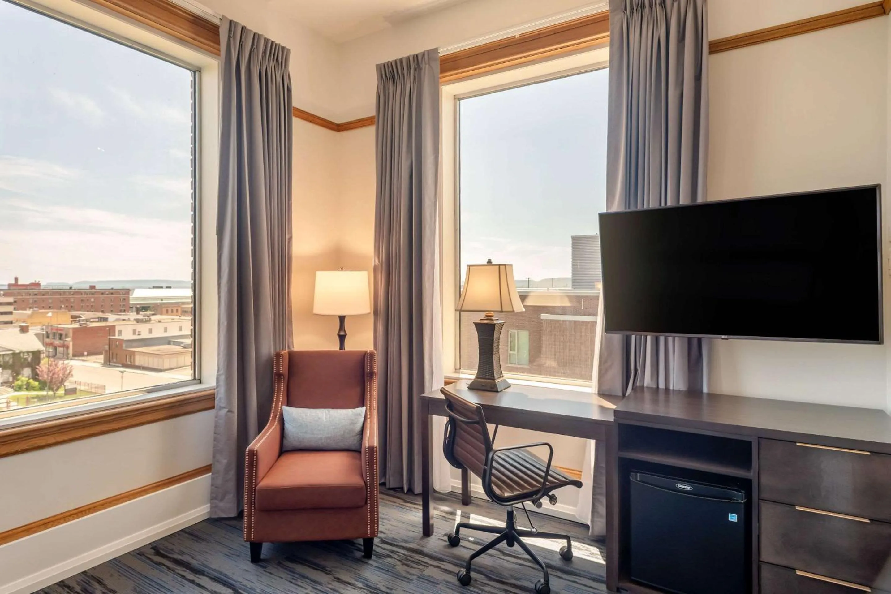 Bedroom in The Courthouse Hotel, an Ascend Collection Hotel