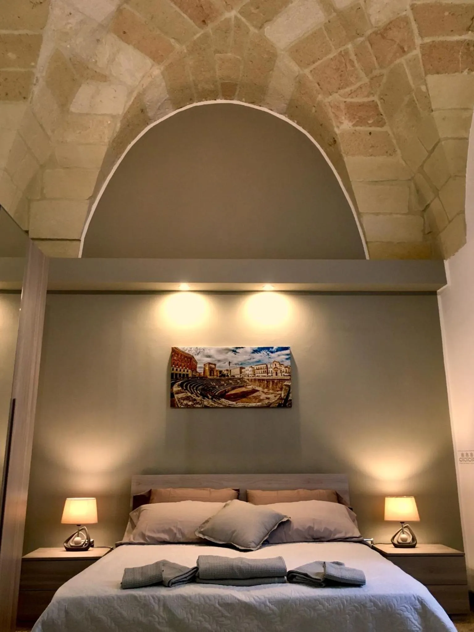 Photo of the whole room, Bed in Wish Rooms Lecce
