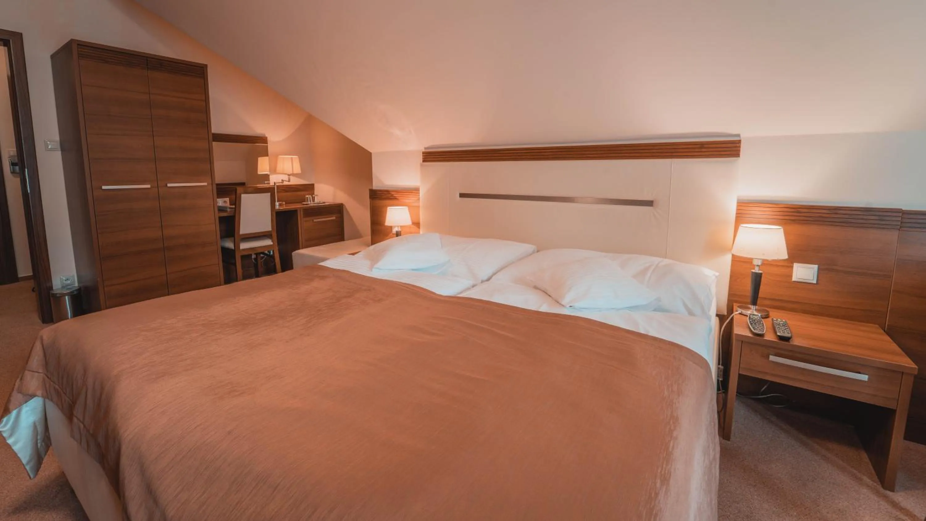 Bed in Dom zdravia - KÚPELE PIENINY