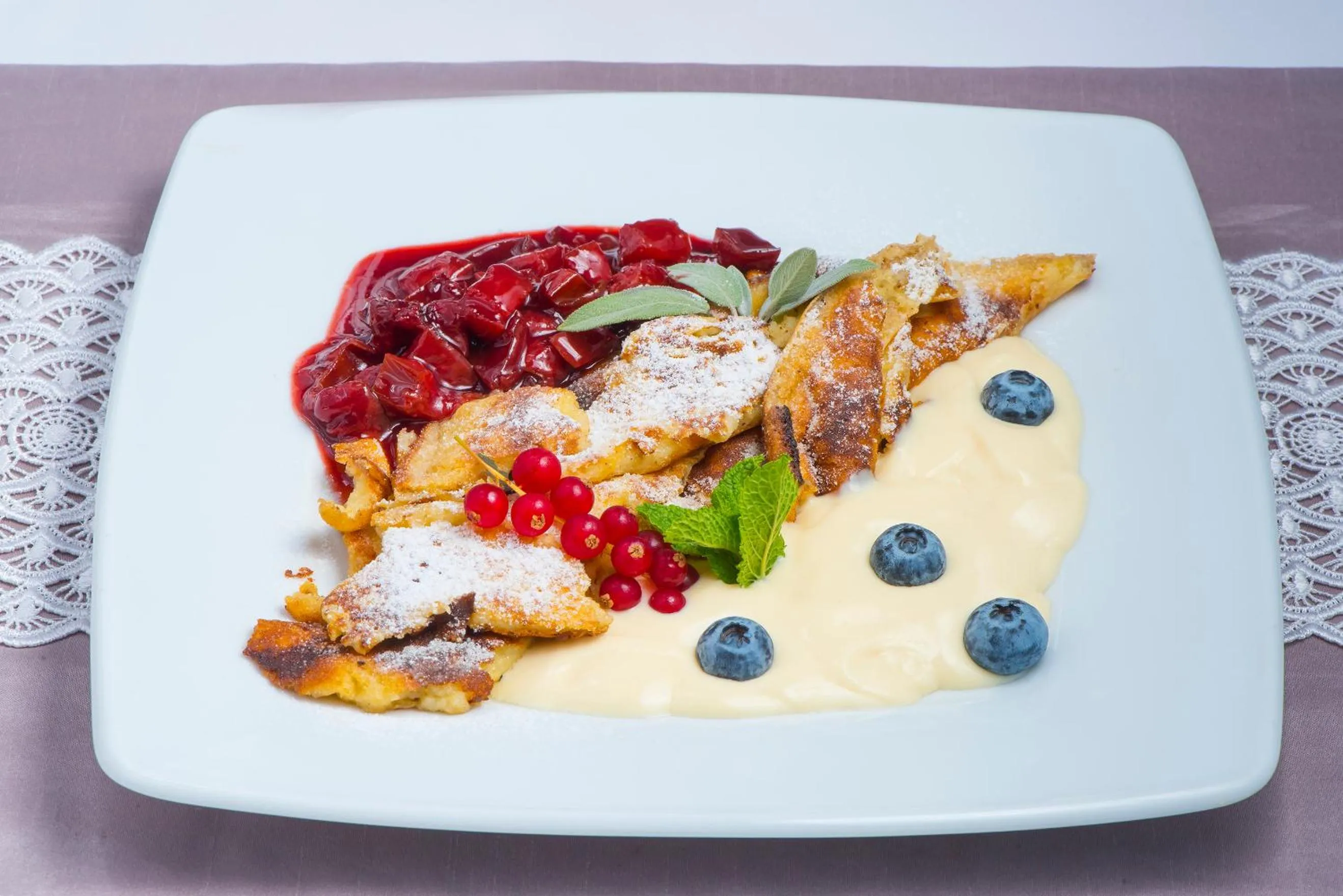 Food close-up in Kúpeľné domčeky - KÚPELE ČERVENÝ KLÁŠTOR Smerdžonka