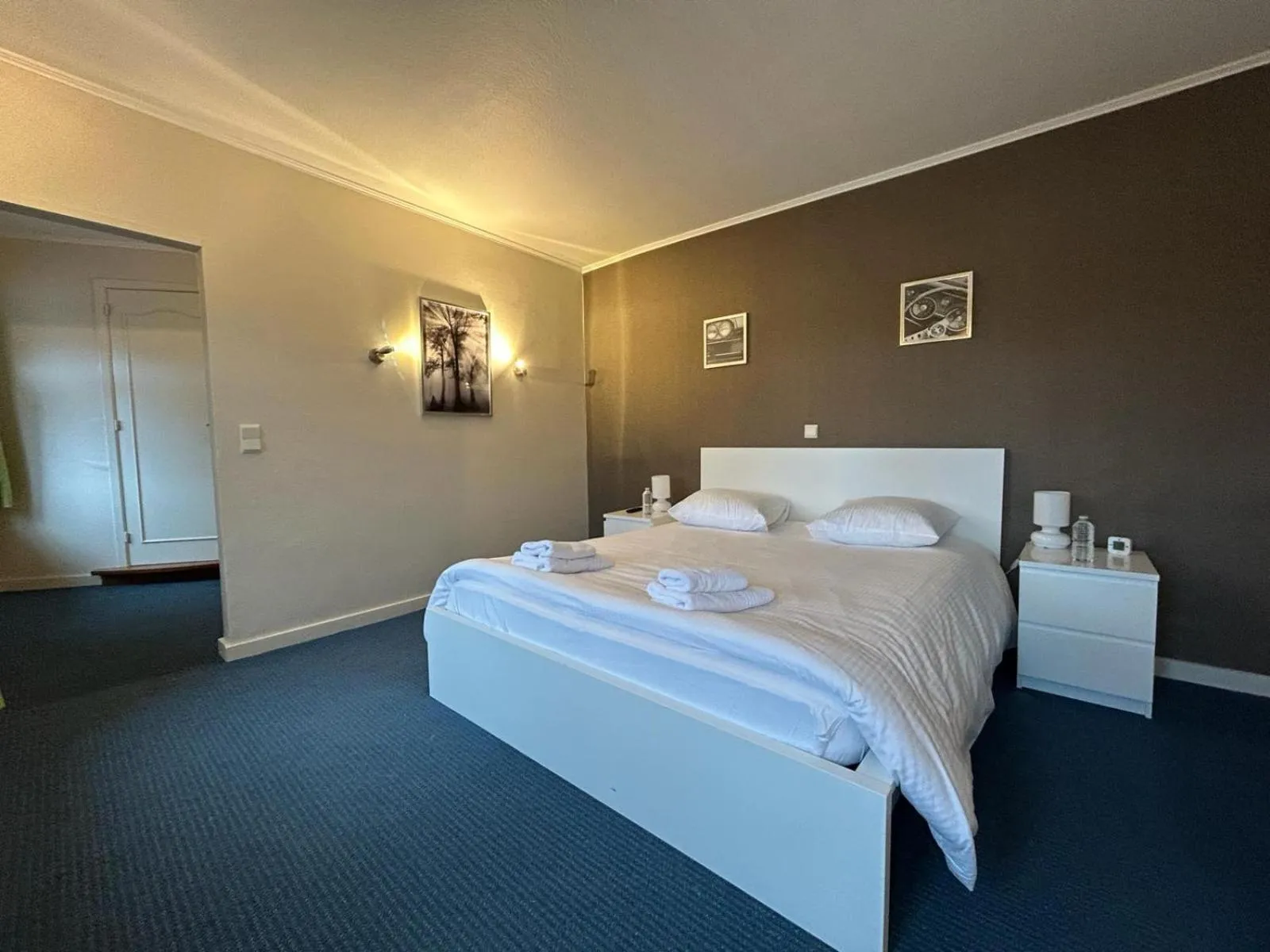 Bed in Hôtel Francorchamps Pitlane Lodge