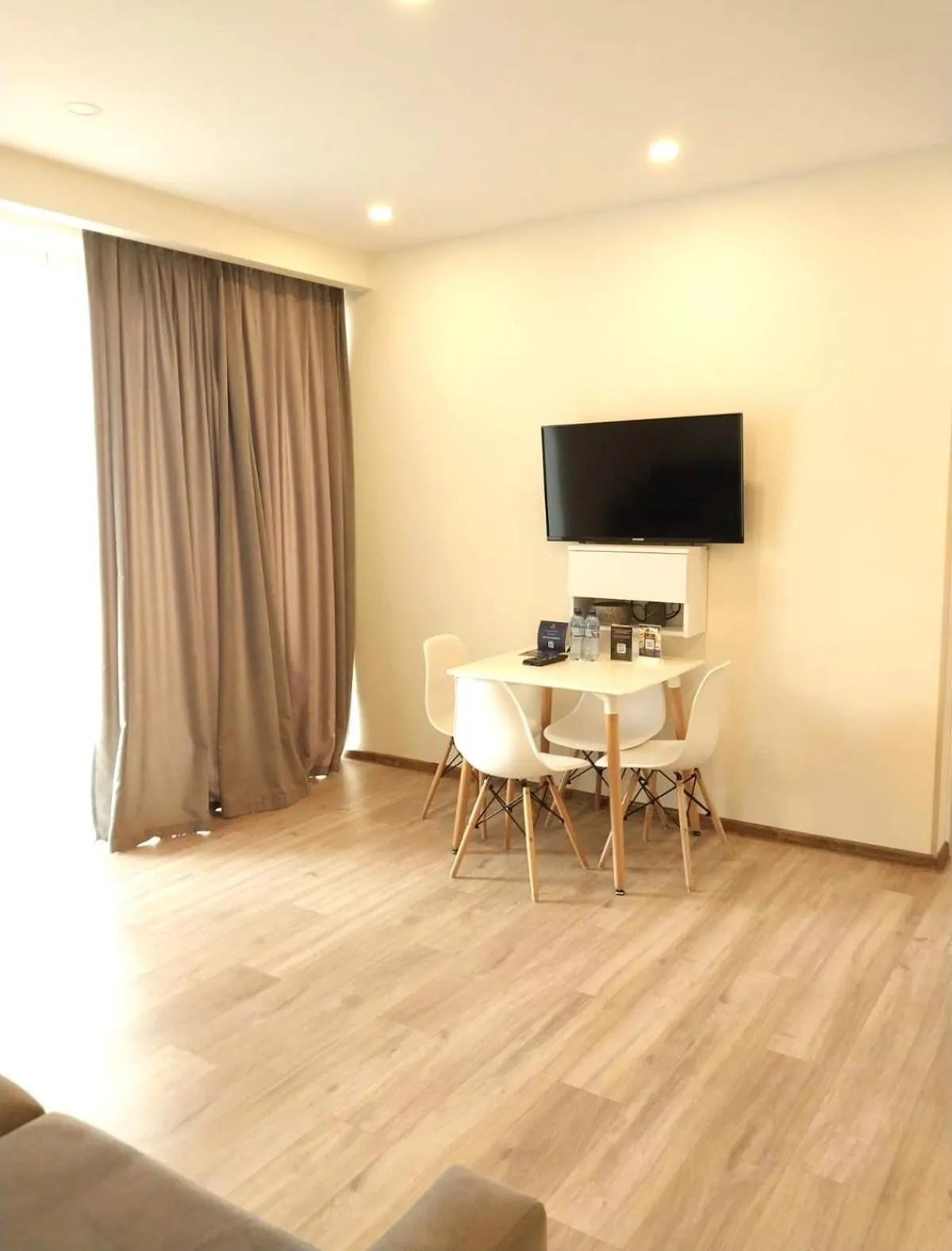 Bellevue Residence Suites