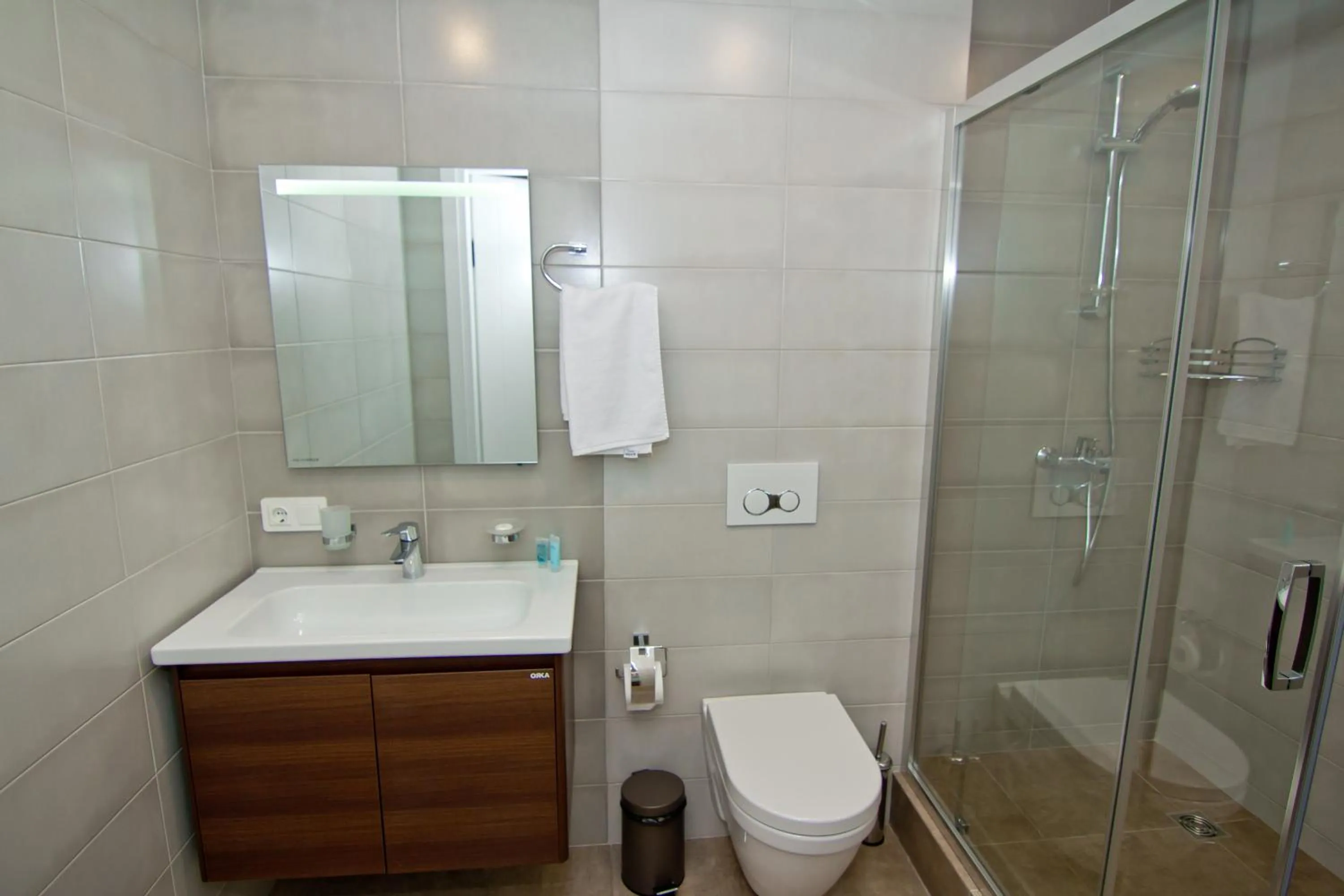 Bathroom in Bellevue Residence Suites