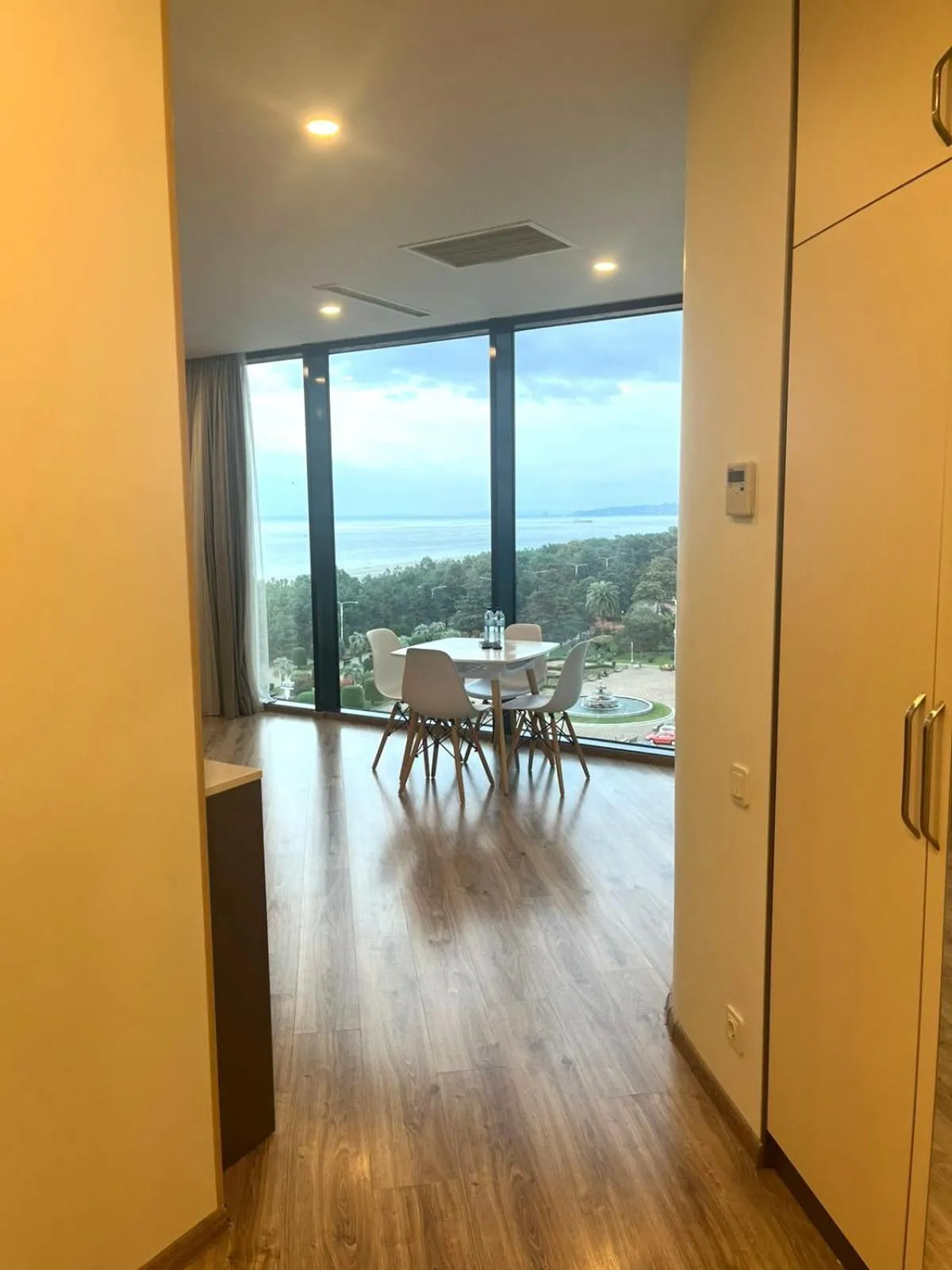 Bellevue Residence Suites