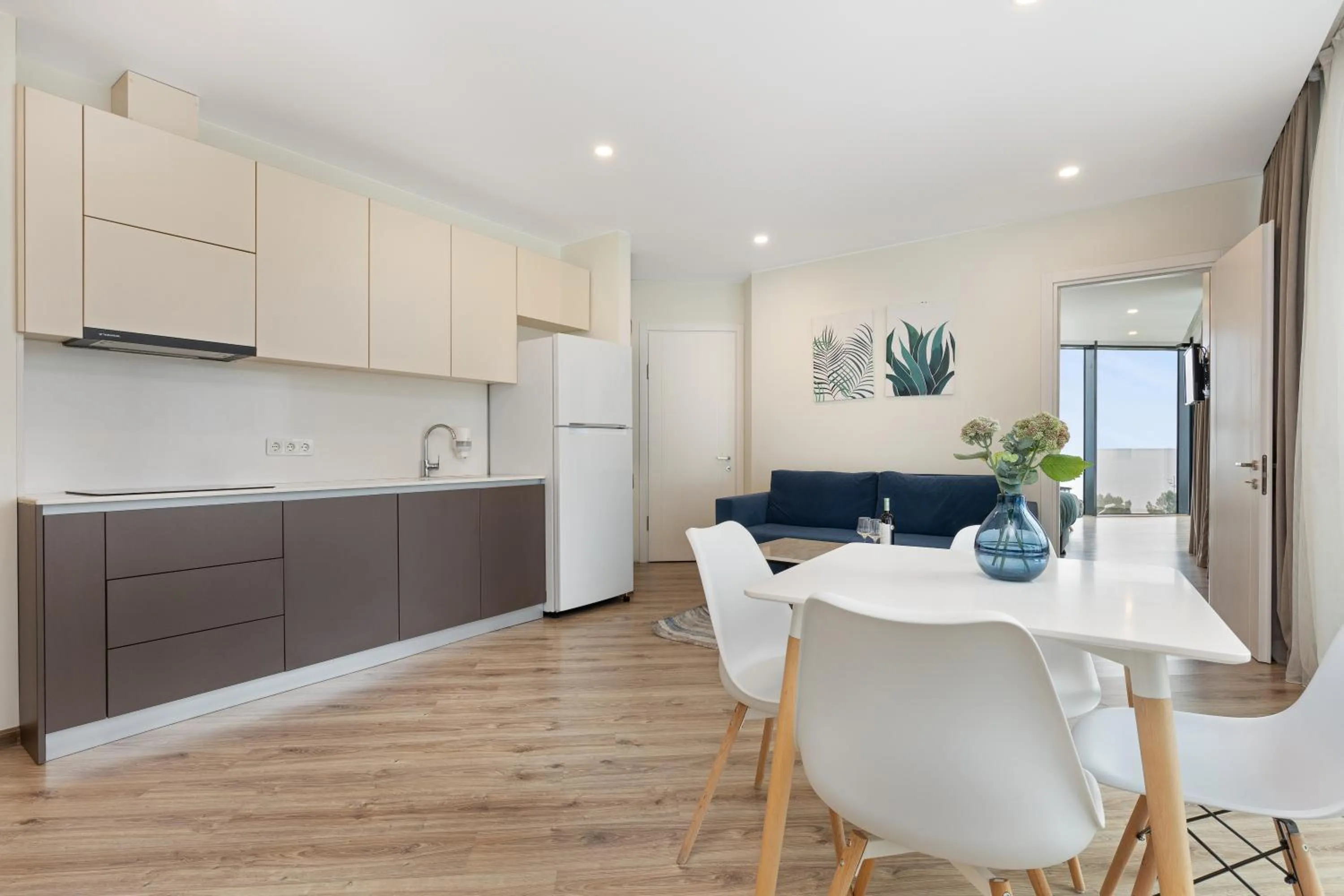 Kitchen or kitchenette in Bellevue Residence Suites