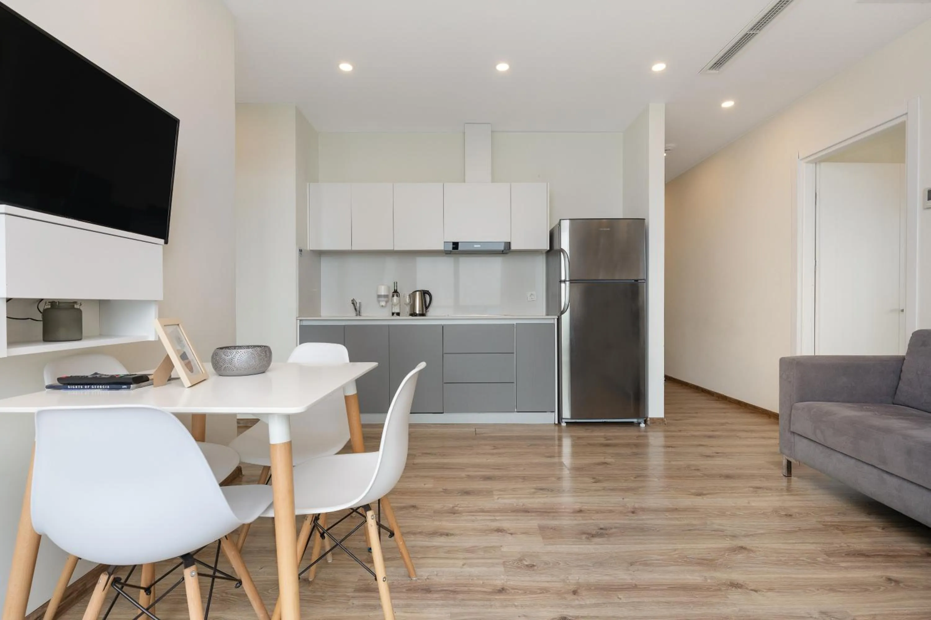 Kitchen or kitchenette in Bellevue Residence Suites