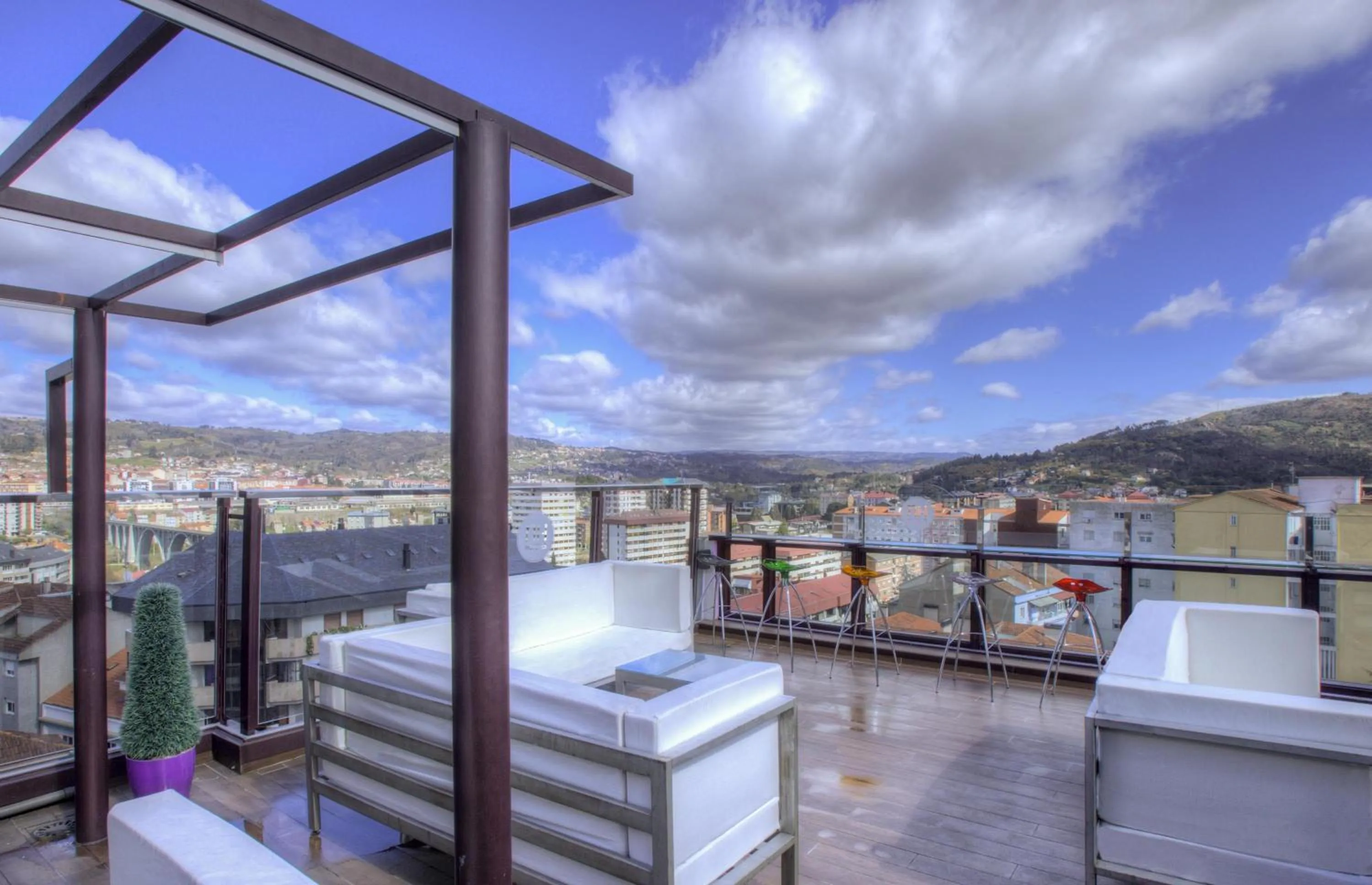 Property building in NH Ourense