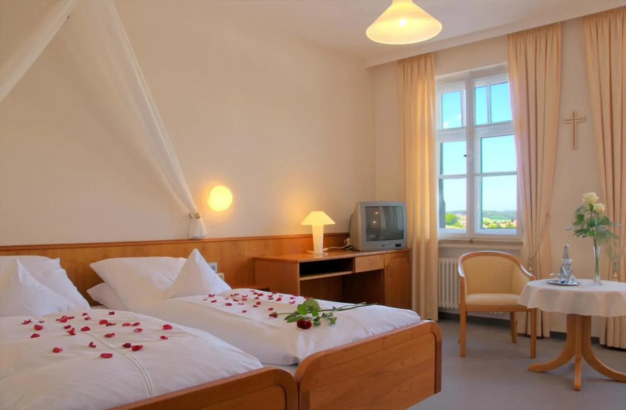 Photo of the whole room, Bed in Heilbad Krumbad