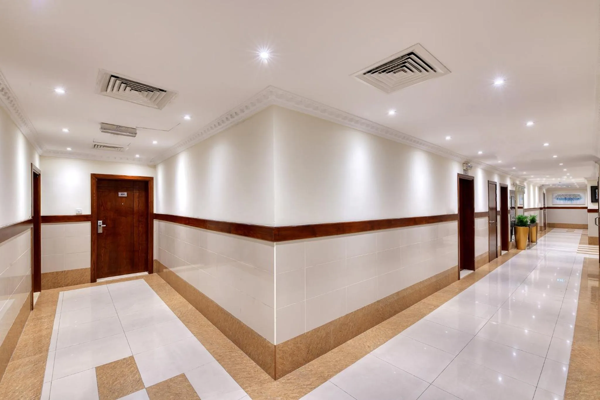 Area and facilities in Pearl Marina Hotel Apartments