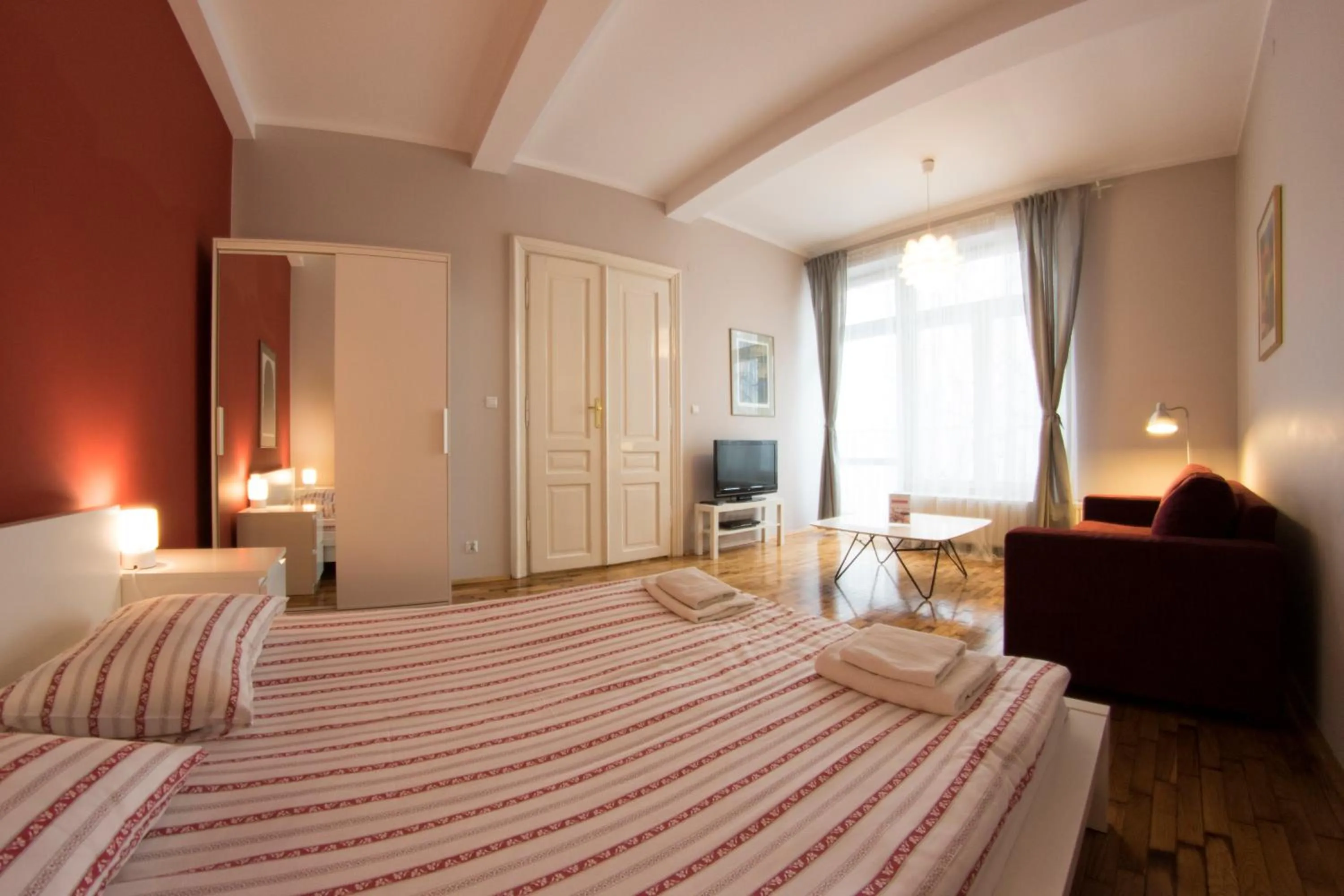 TV and multimedia, Bed in Fresh Apartments