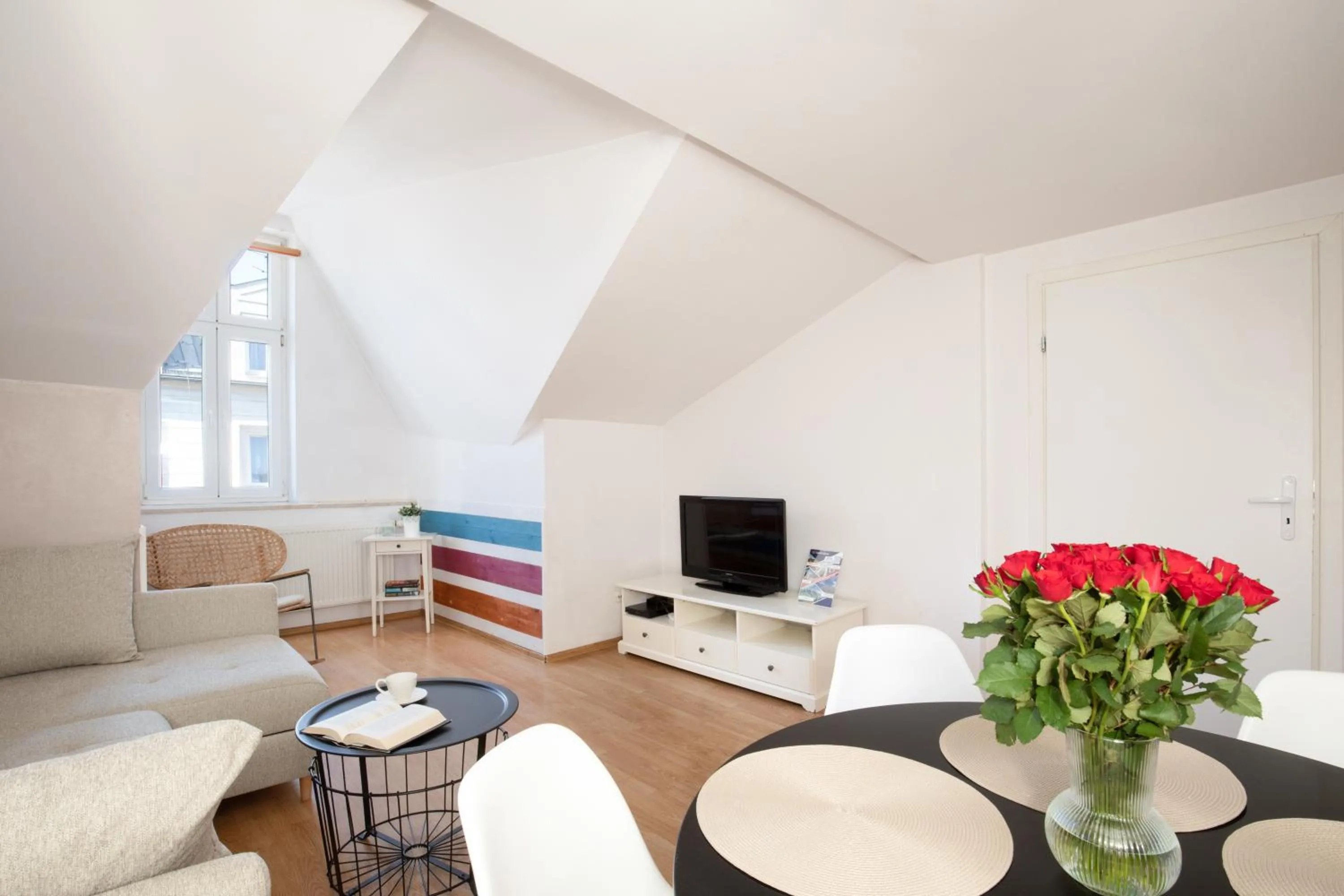 TV and multimedia in Fresh Apartments