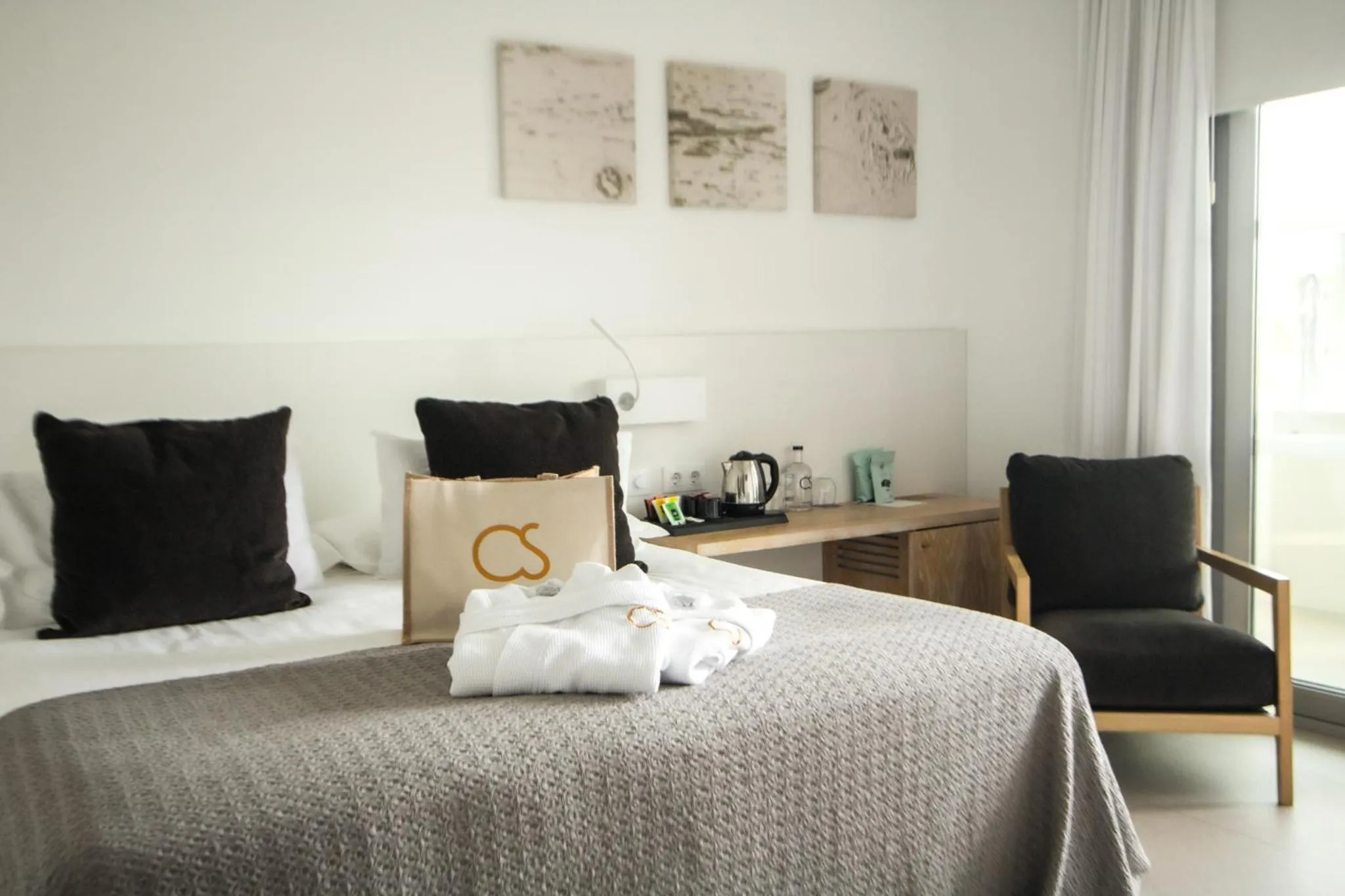 Bed in Hotel Cala Saona & Spa