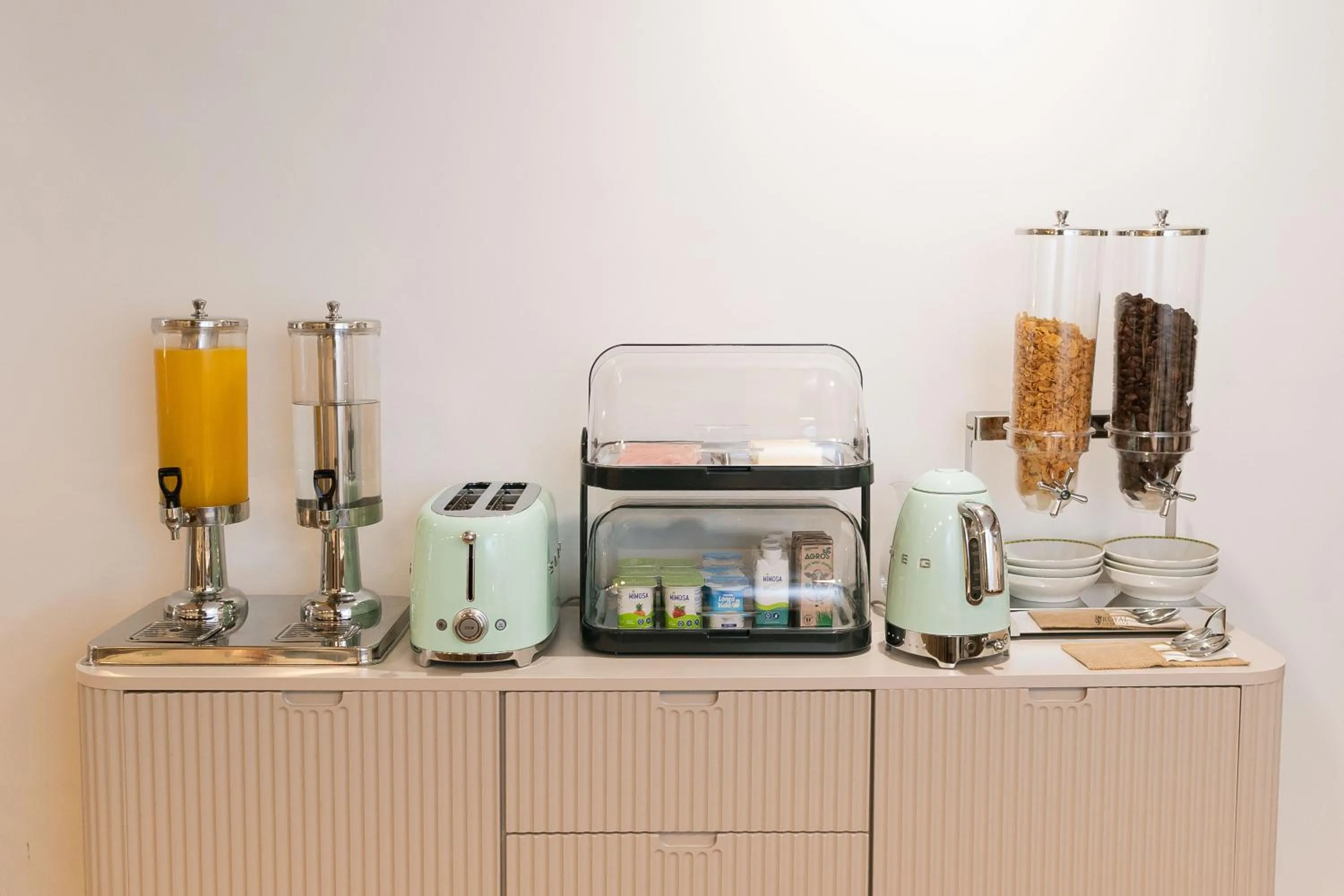 Breakfast in Bellu Suites