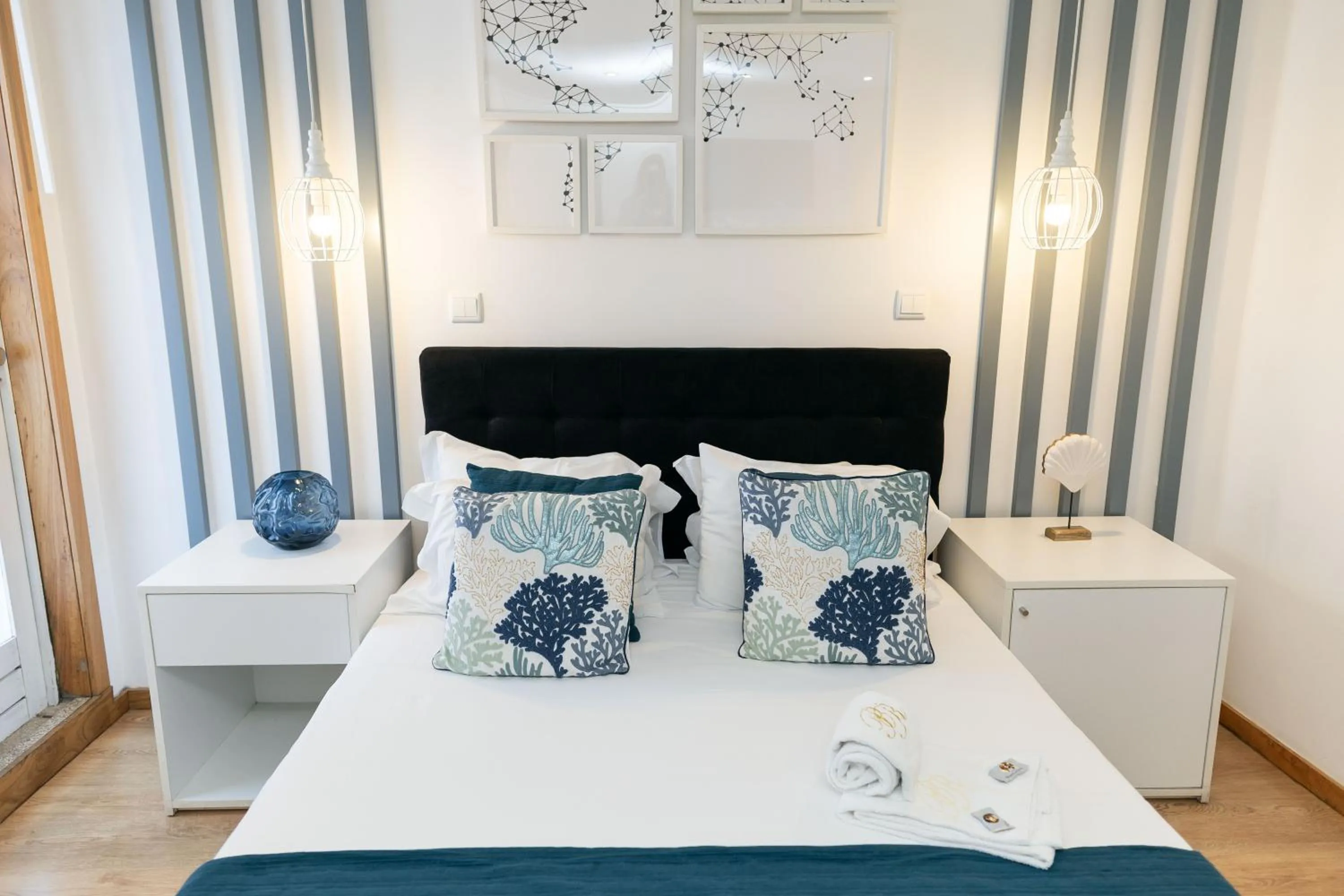 Decorative detail, Bed in Bellu Suites