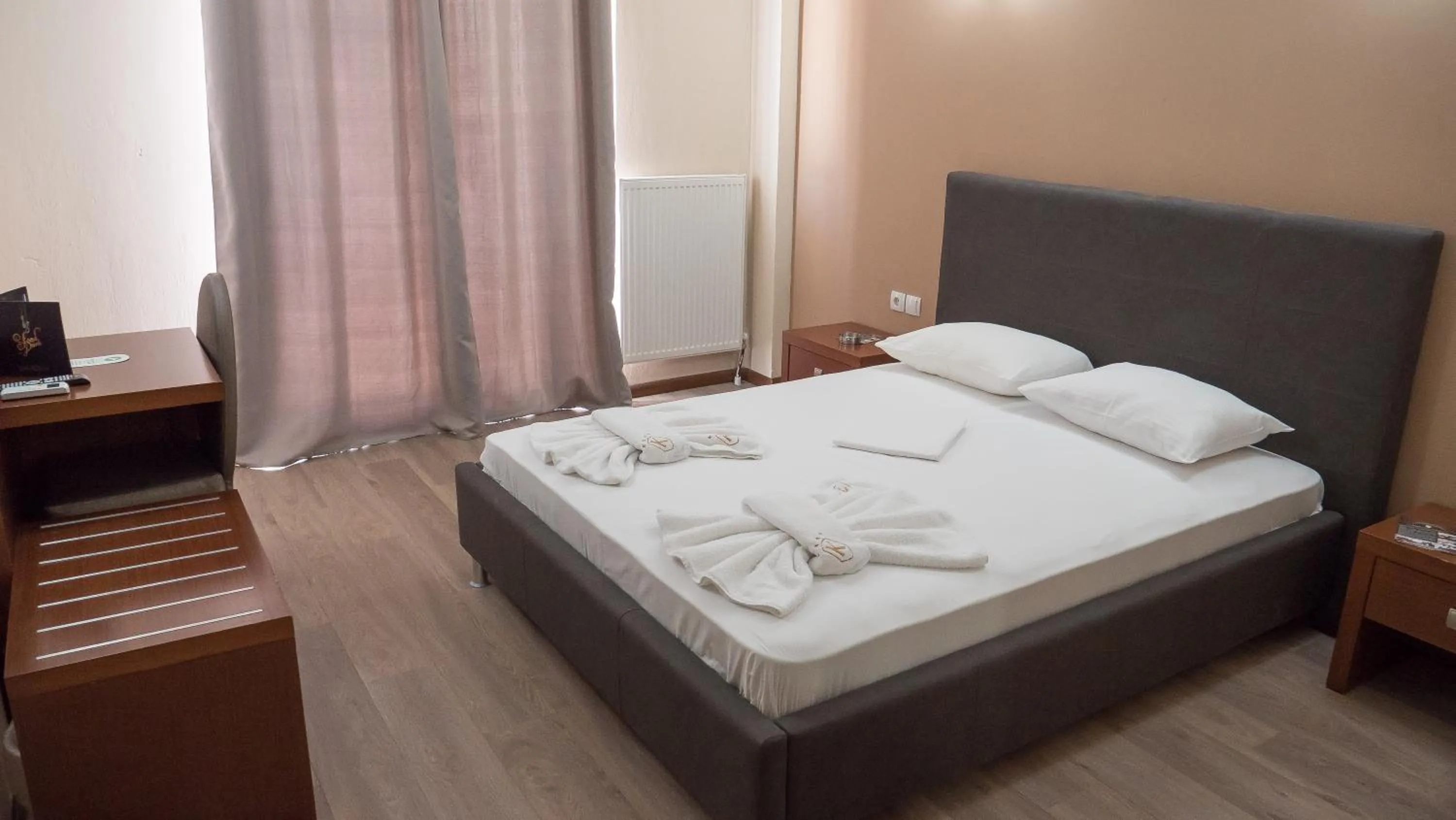 Bed in Kornilios Palace