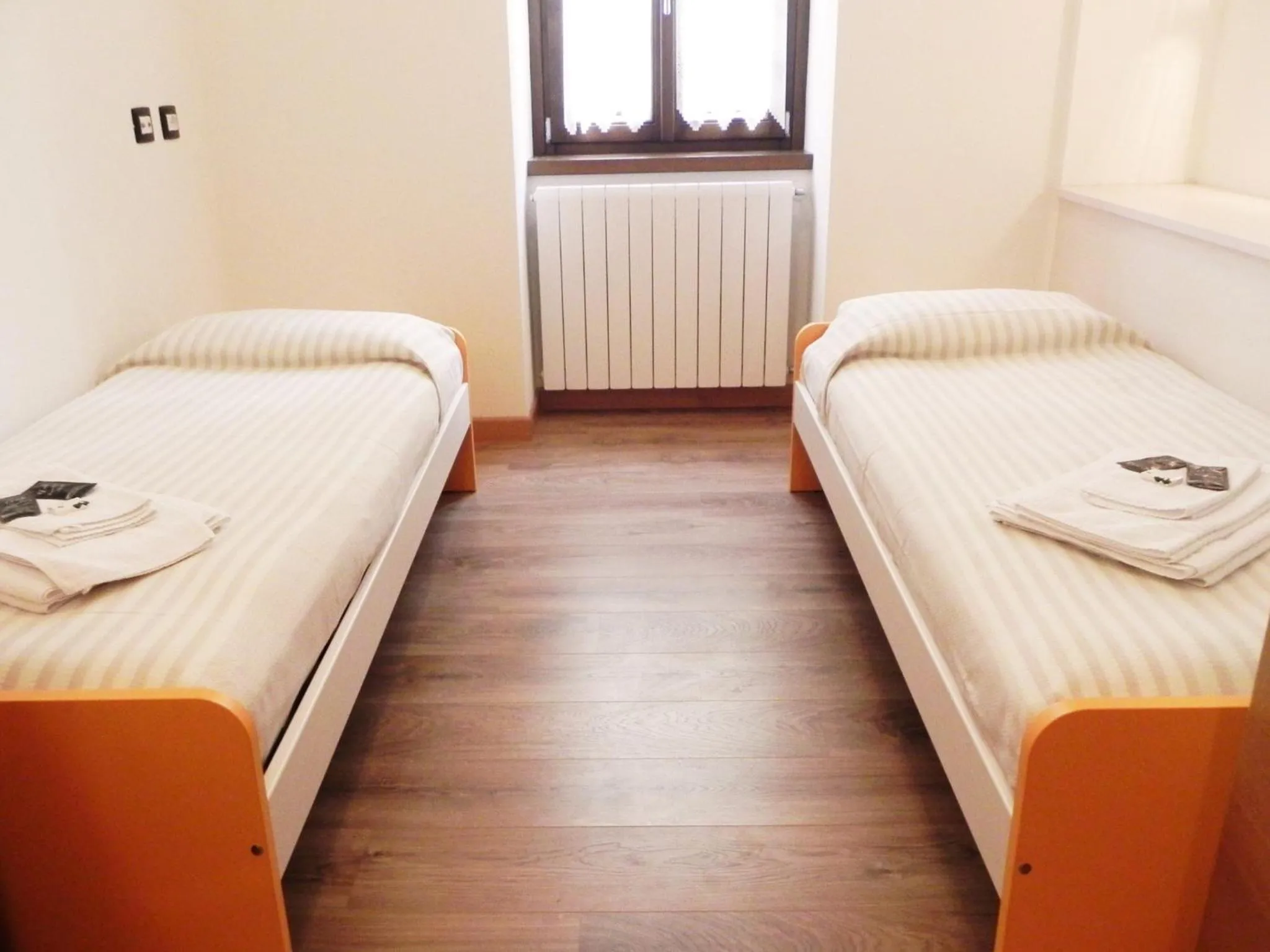 Bedroom, Bed in Residence Acero Rosso