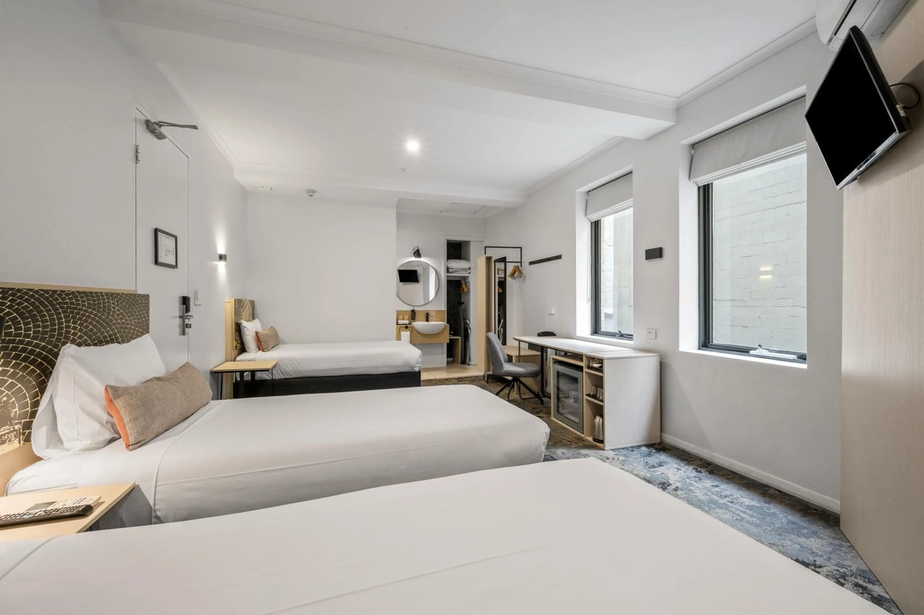 Photo of the whole room, Bed in Batman's Hill on Collins