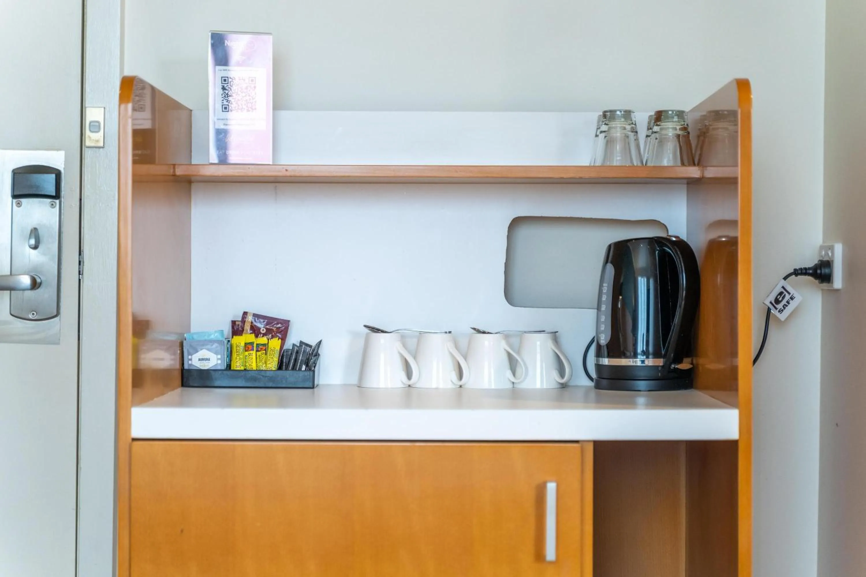 Other in Nightelier Devonport Gateway Hotel