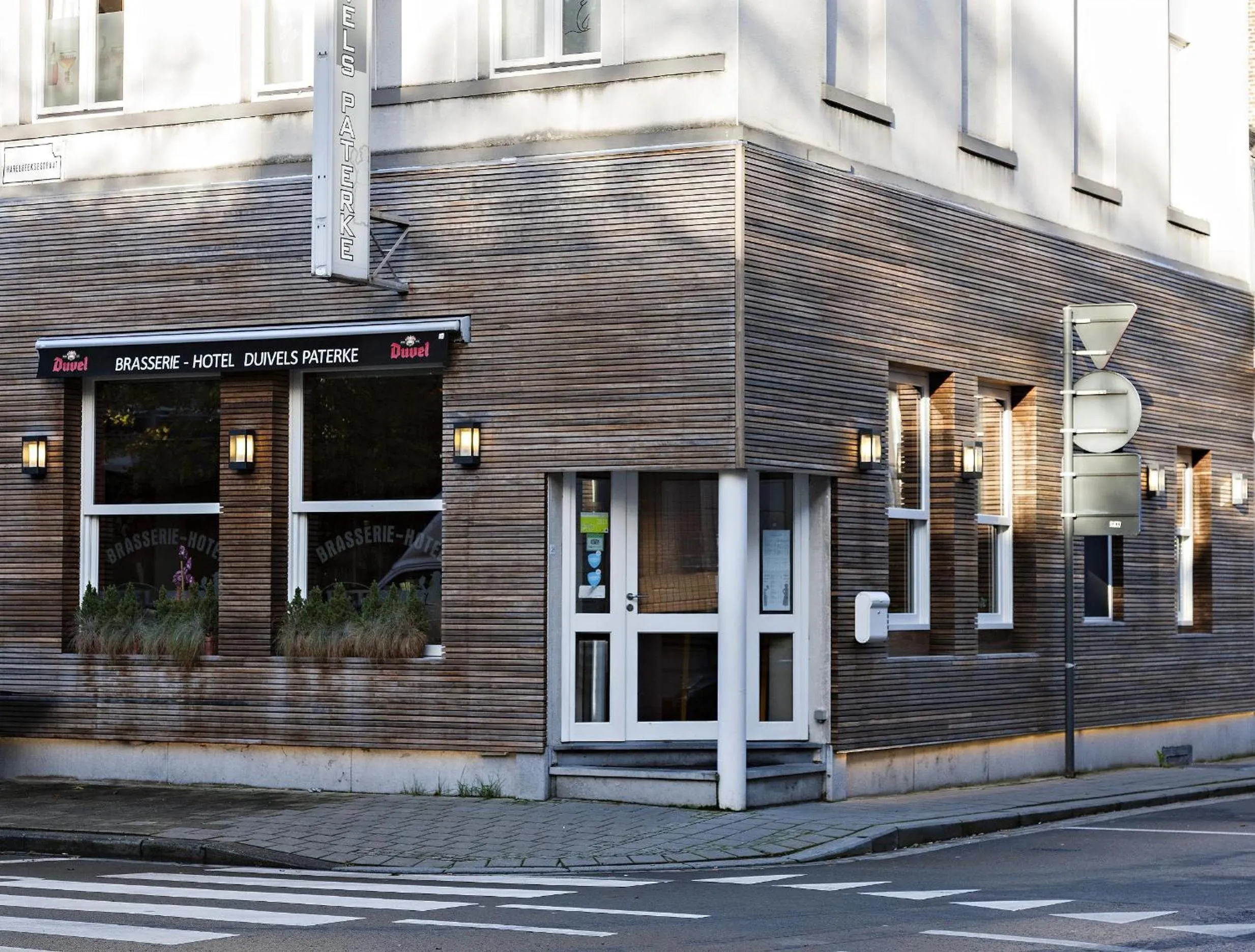 Facade/entrance in Hotel Duivels Paterke Harelbeeksestraat 29, 8500 Kortrijk