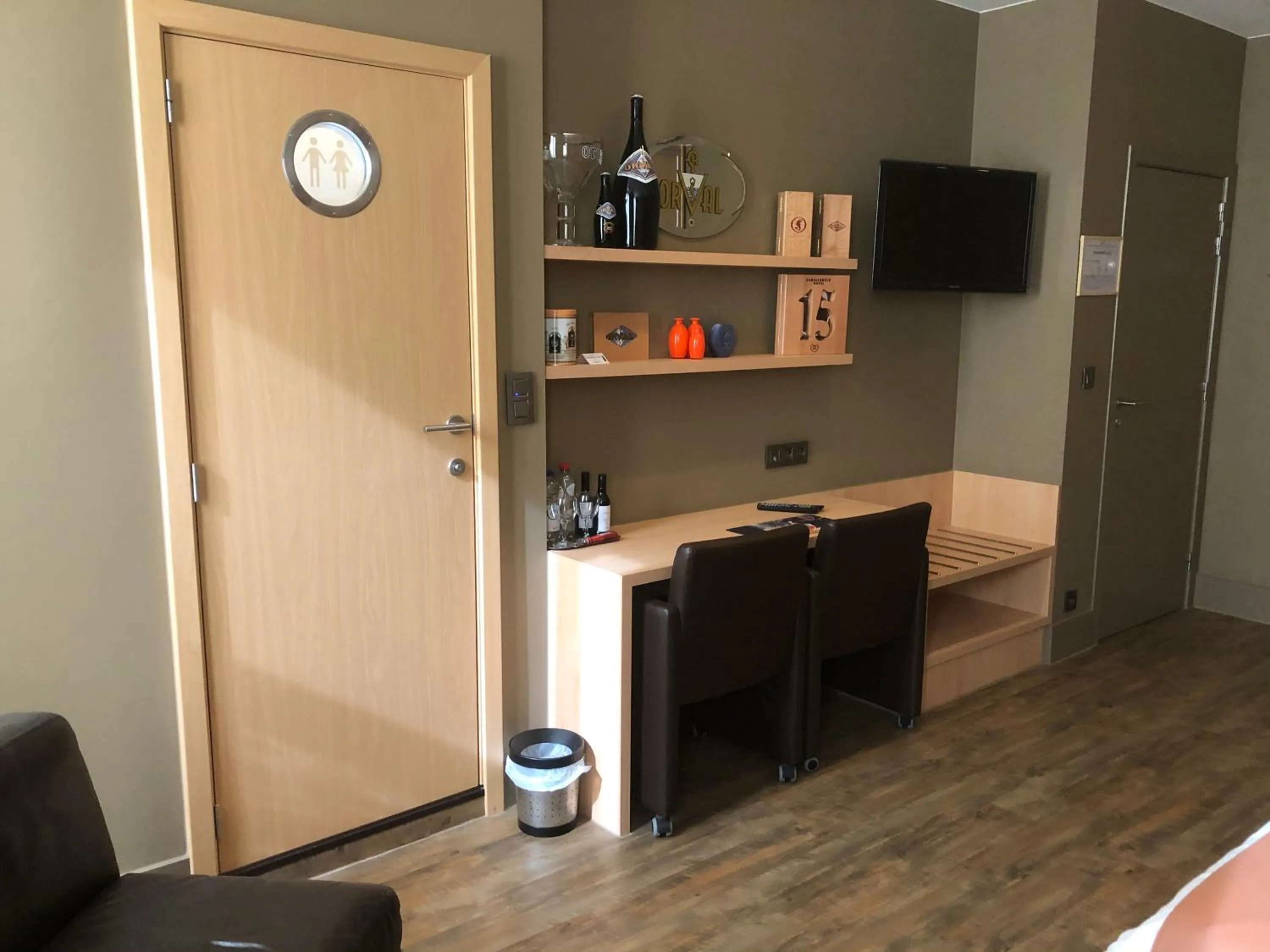 TV and multimedia in Hotel Duivels Paterke Harelbeeksestraat 29, 8500 Kortrijk