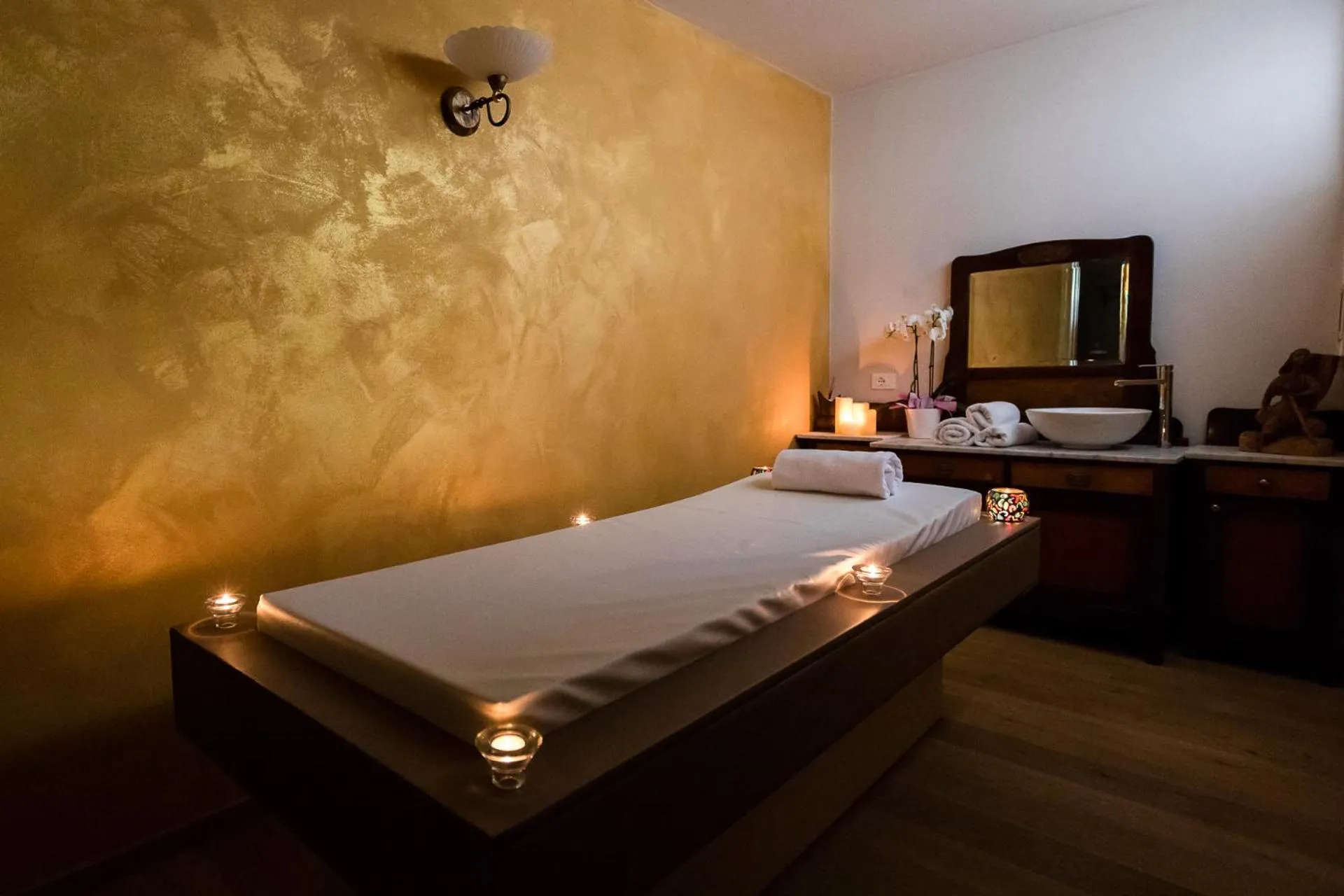 Bed in Hotel Collini