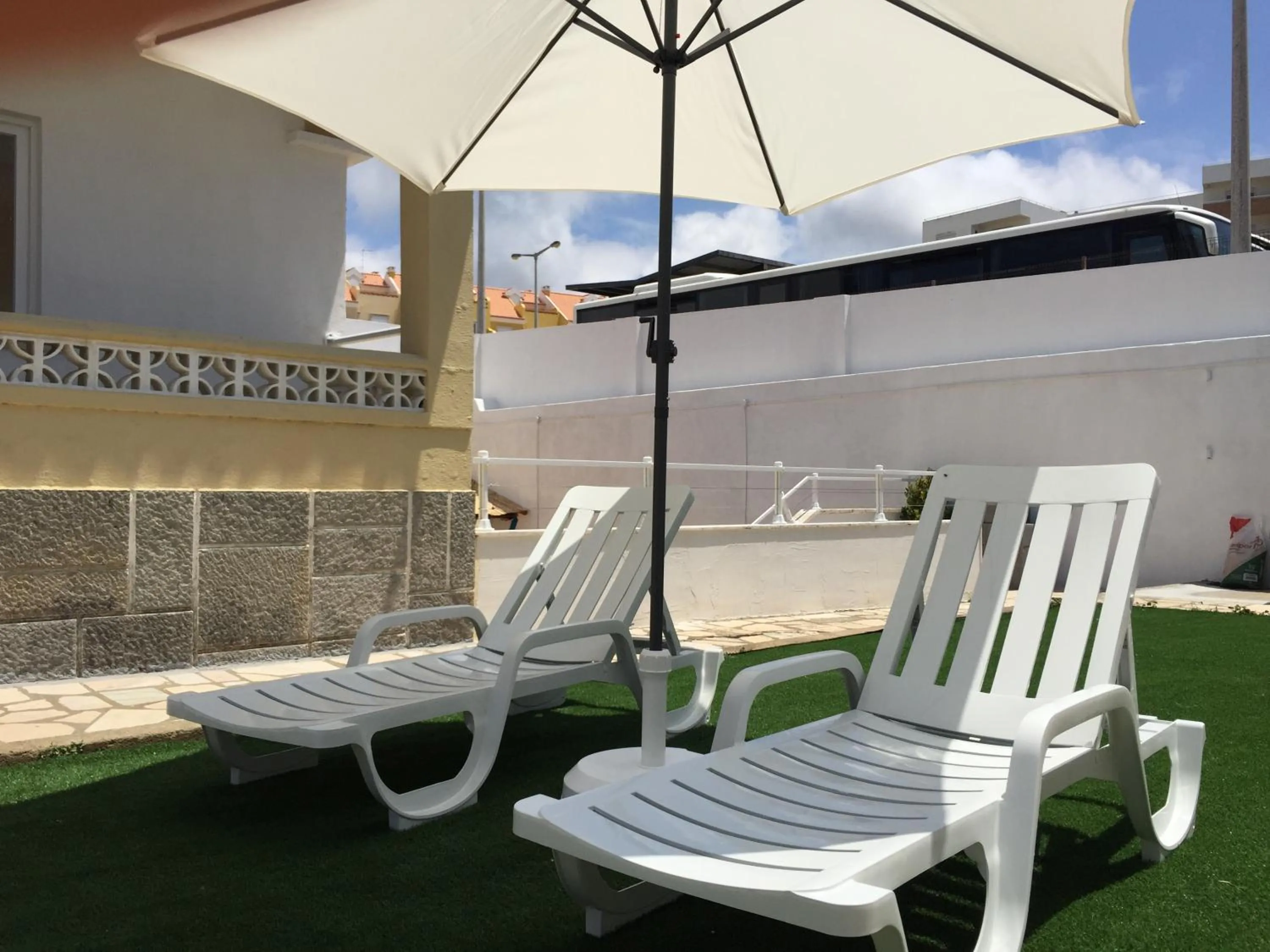 Garden in Surfer's Den Ericeira