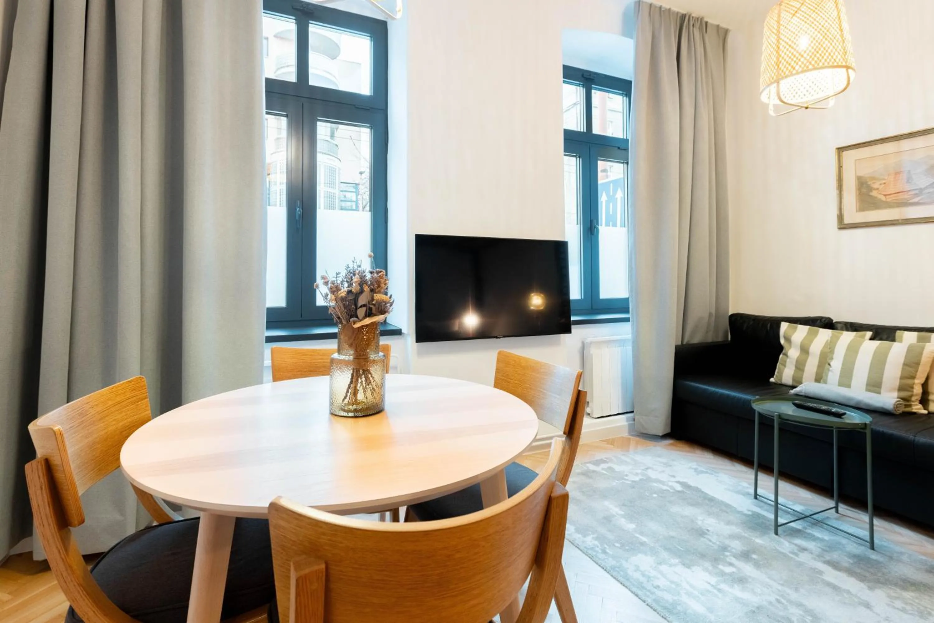 Studio with Private External Bathroom in Boutique Apartments Possonium