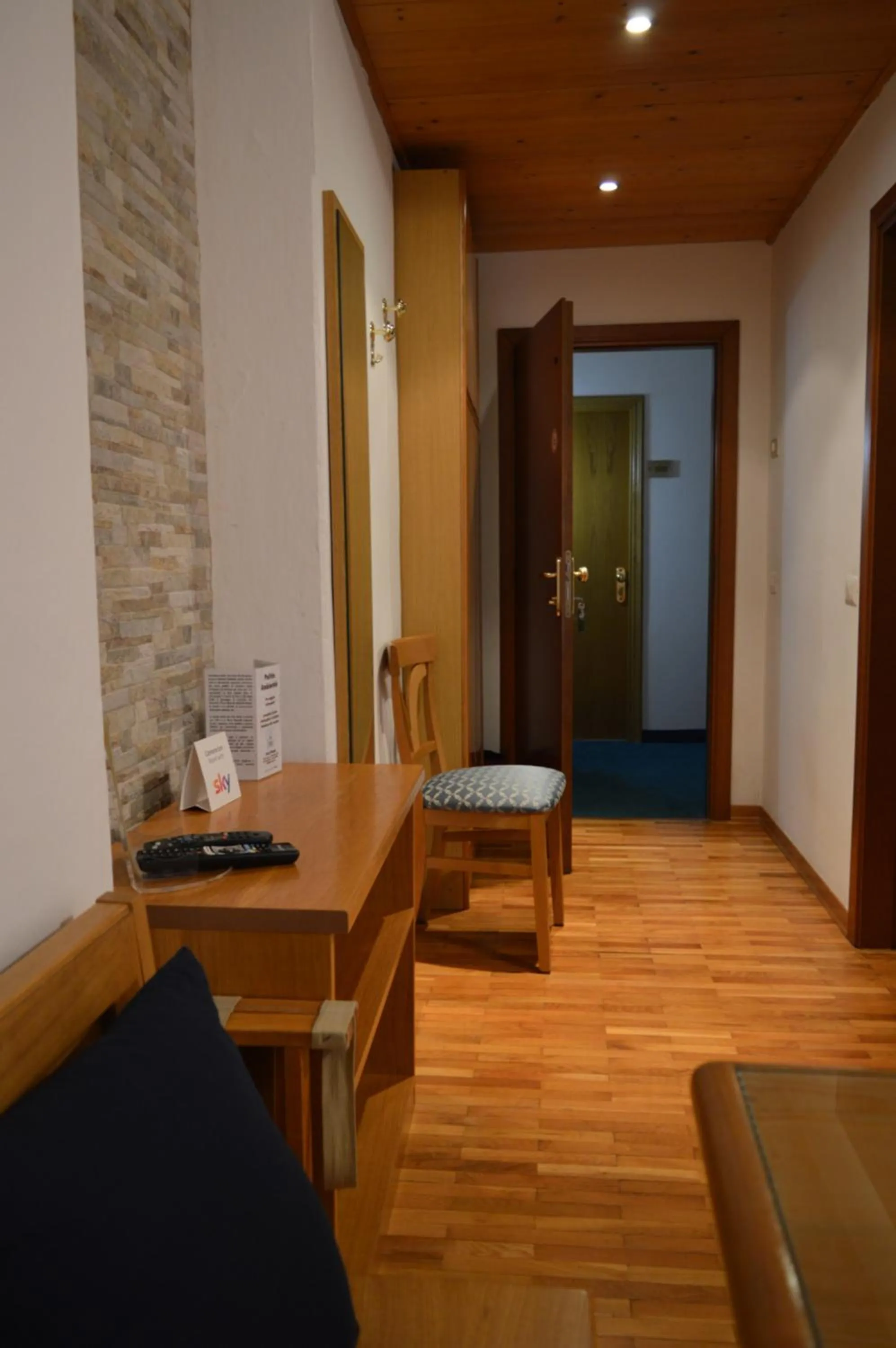 Photo of the whole room in Hotel Wanda