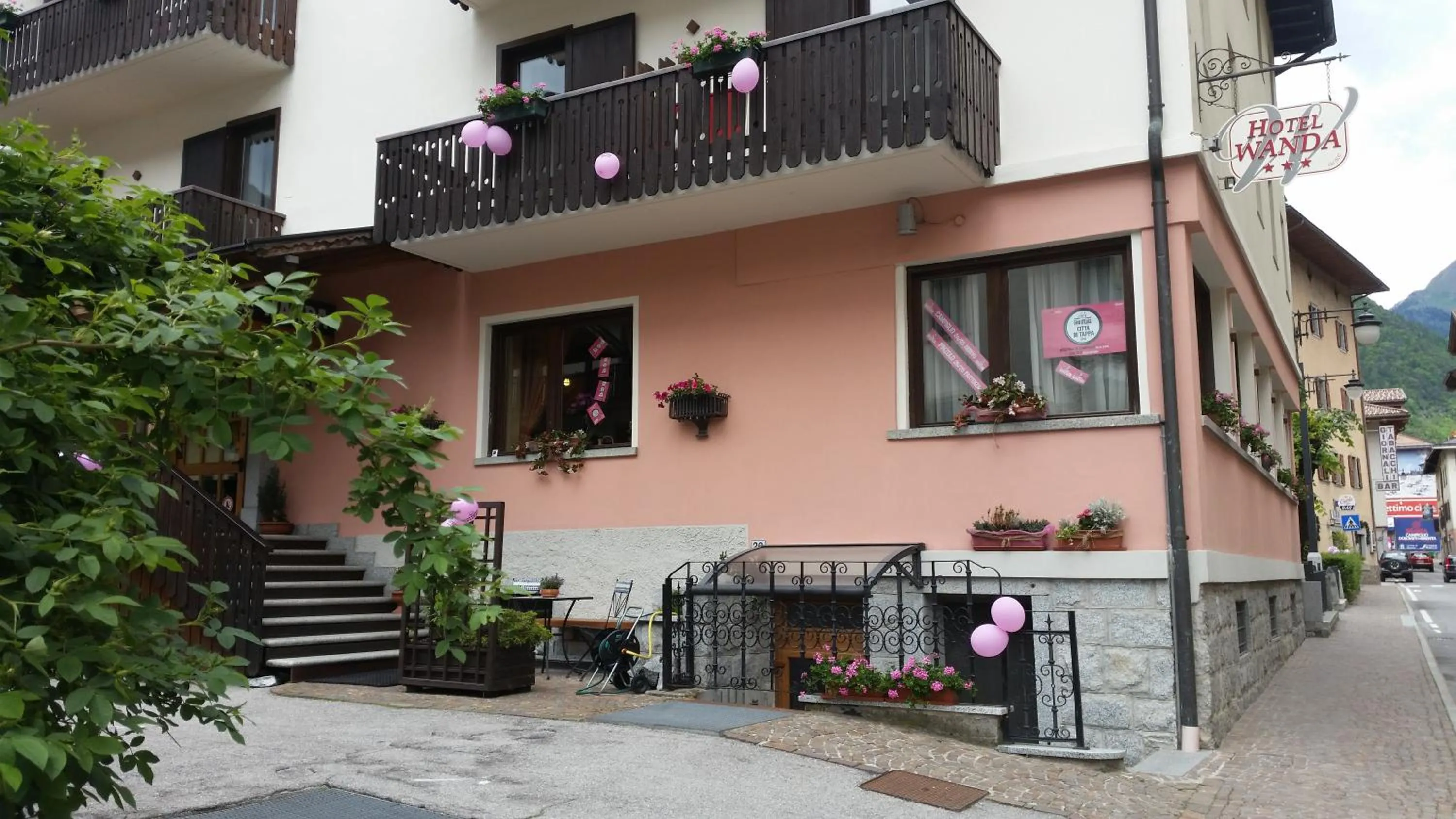 Property building in Hotel Wanda