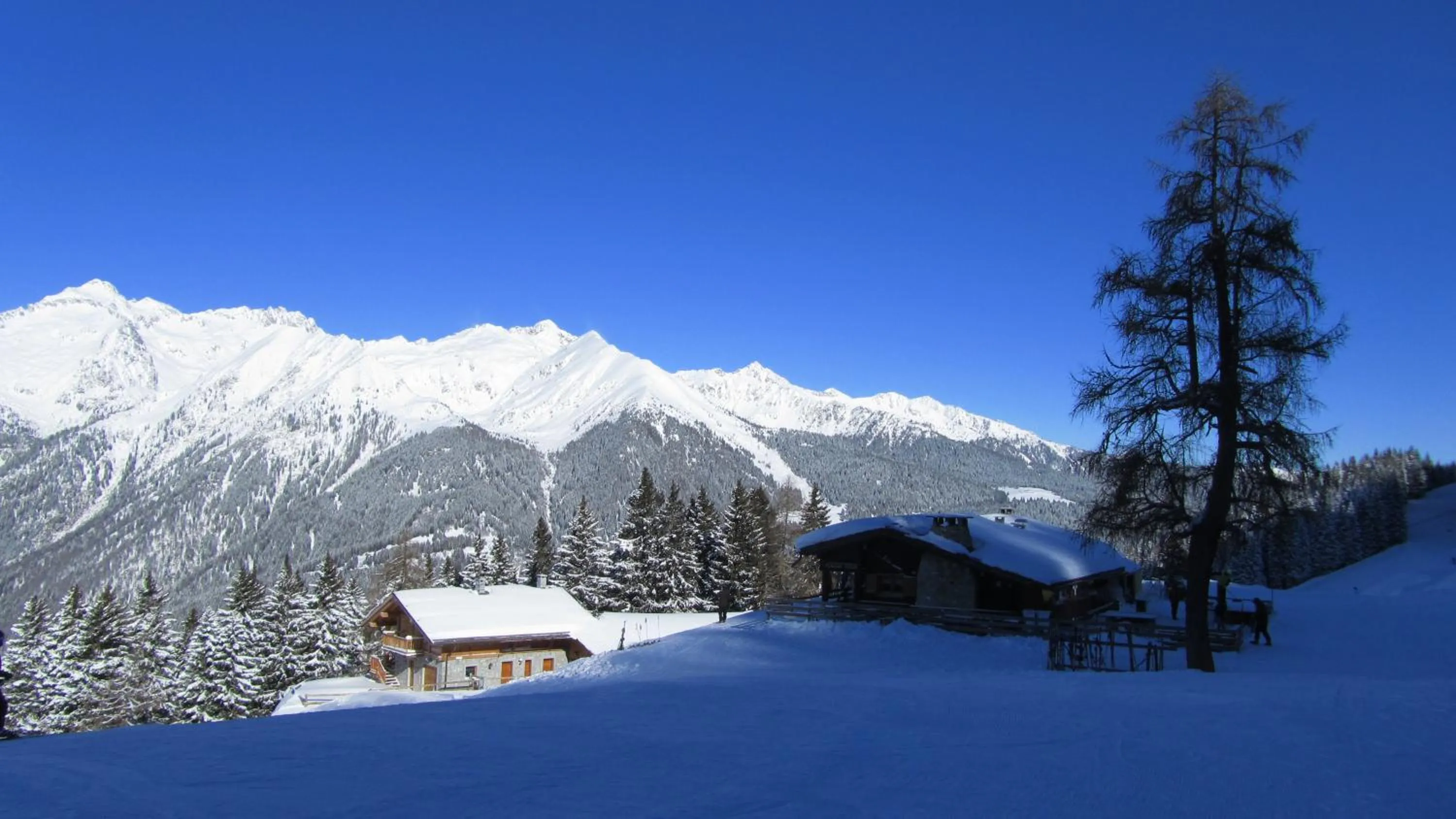 Nearby landmark in Hotel Wanda