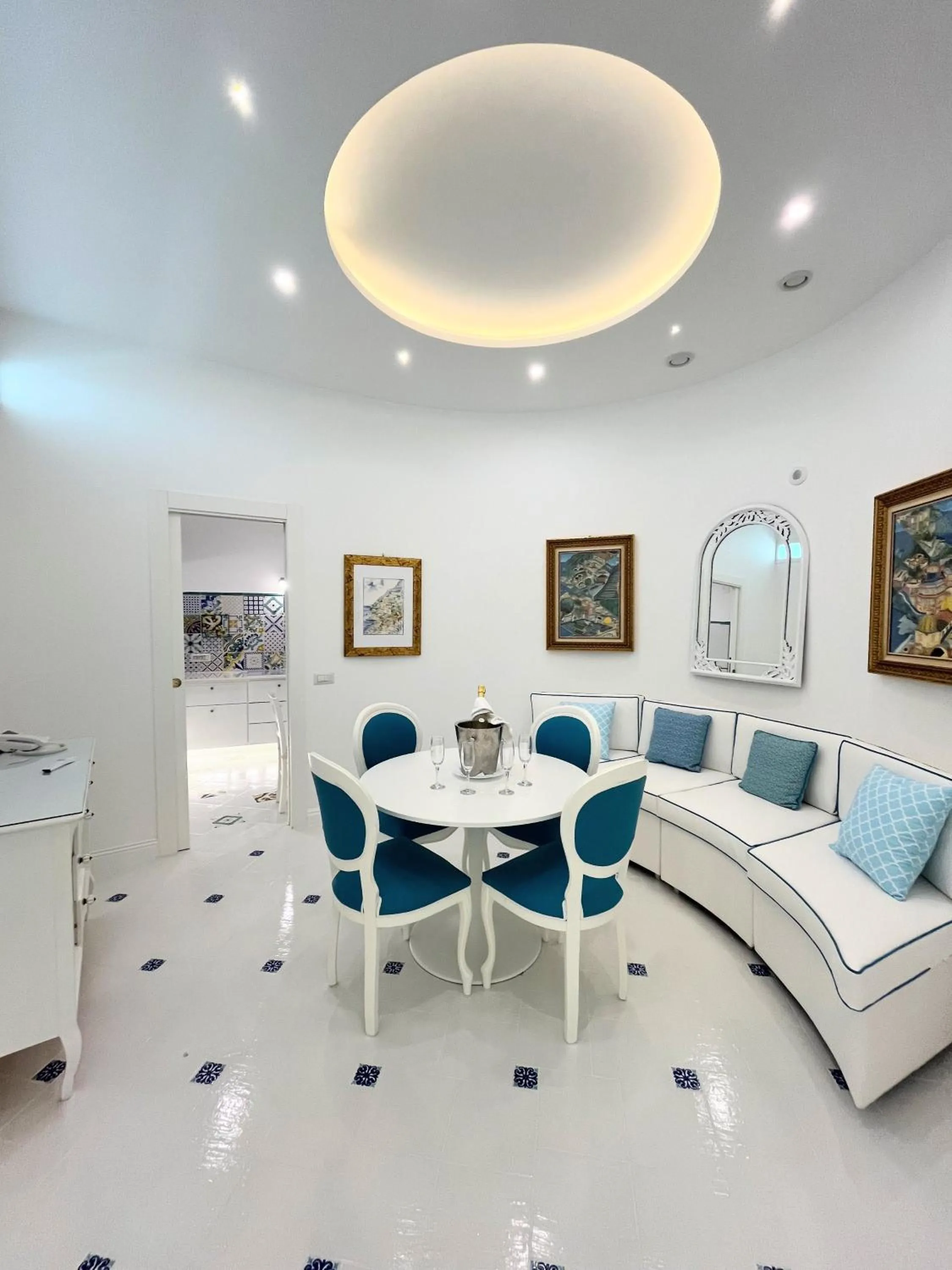 Living room in Villa Fiorentino