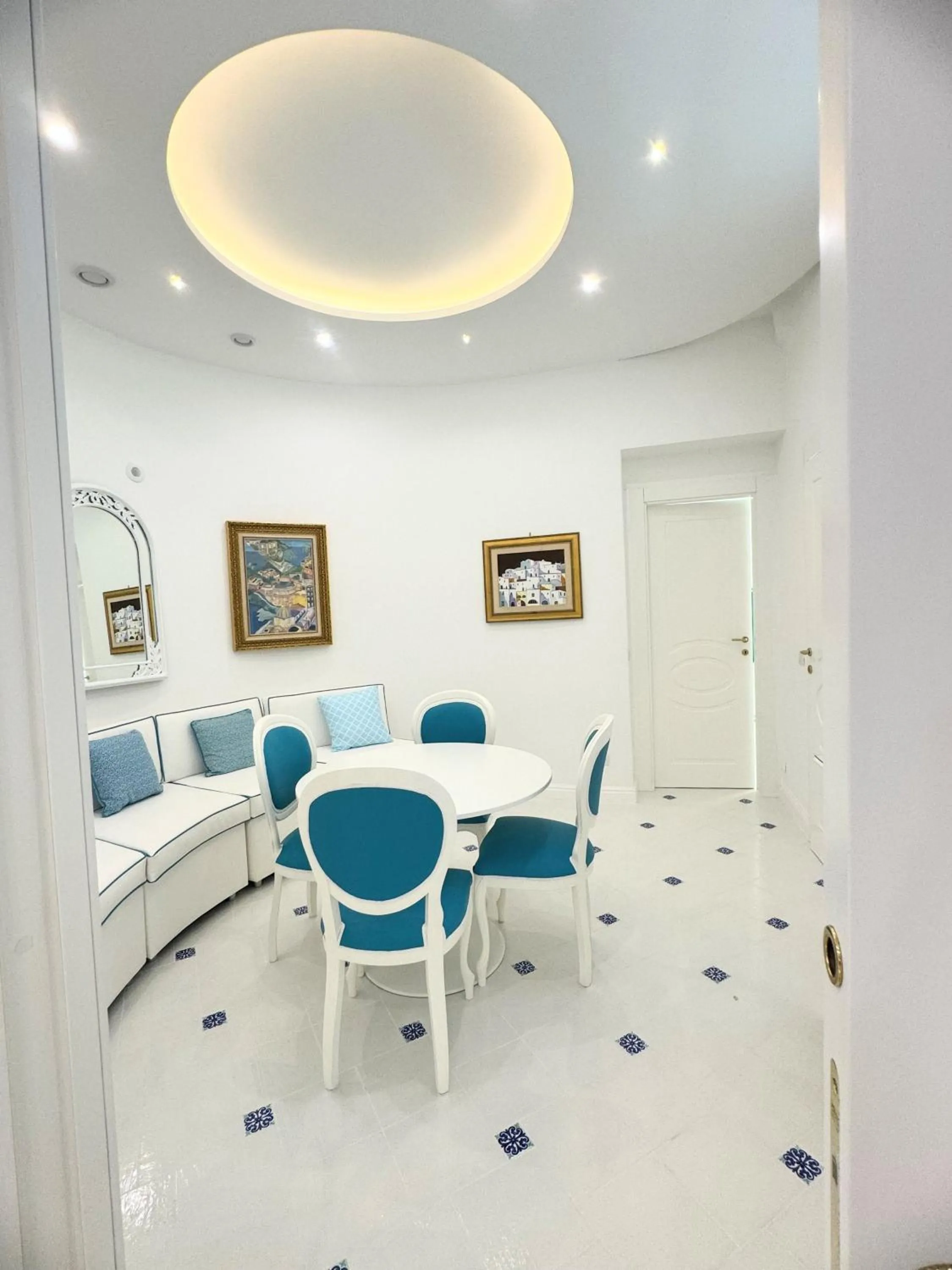 Living room in Villa Fiorentino