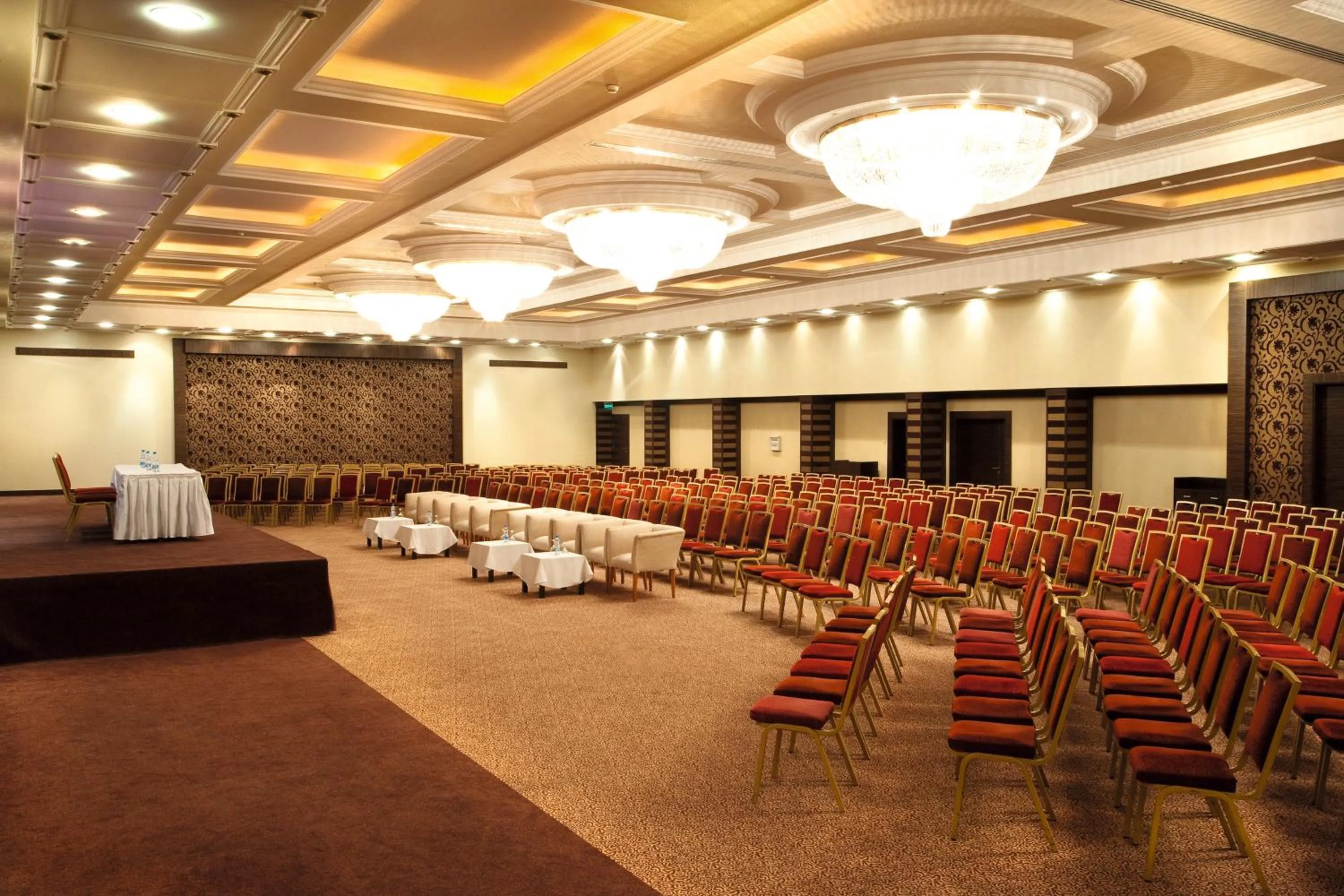 Business facilities in Ikbal Thermal Hotel & Spa Afyon